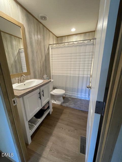 198 Antler Court Property Photo 6