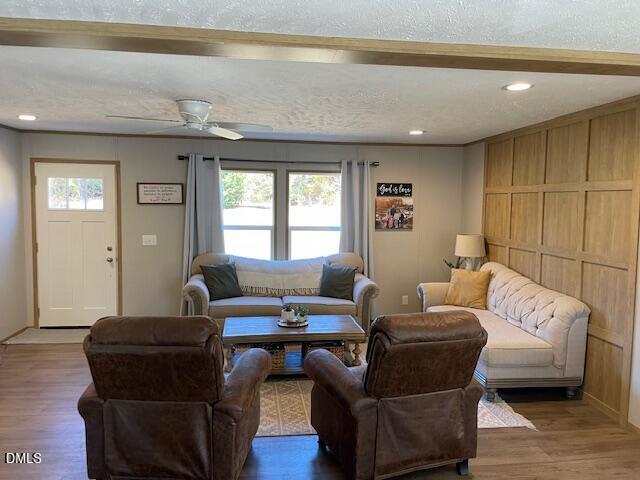 198 Antler Court Property Photo 23