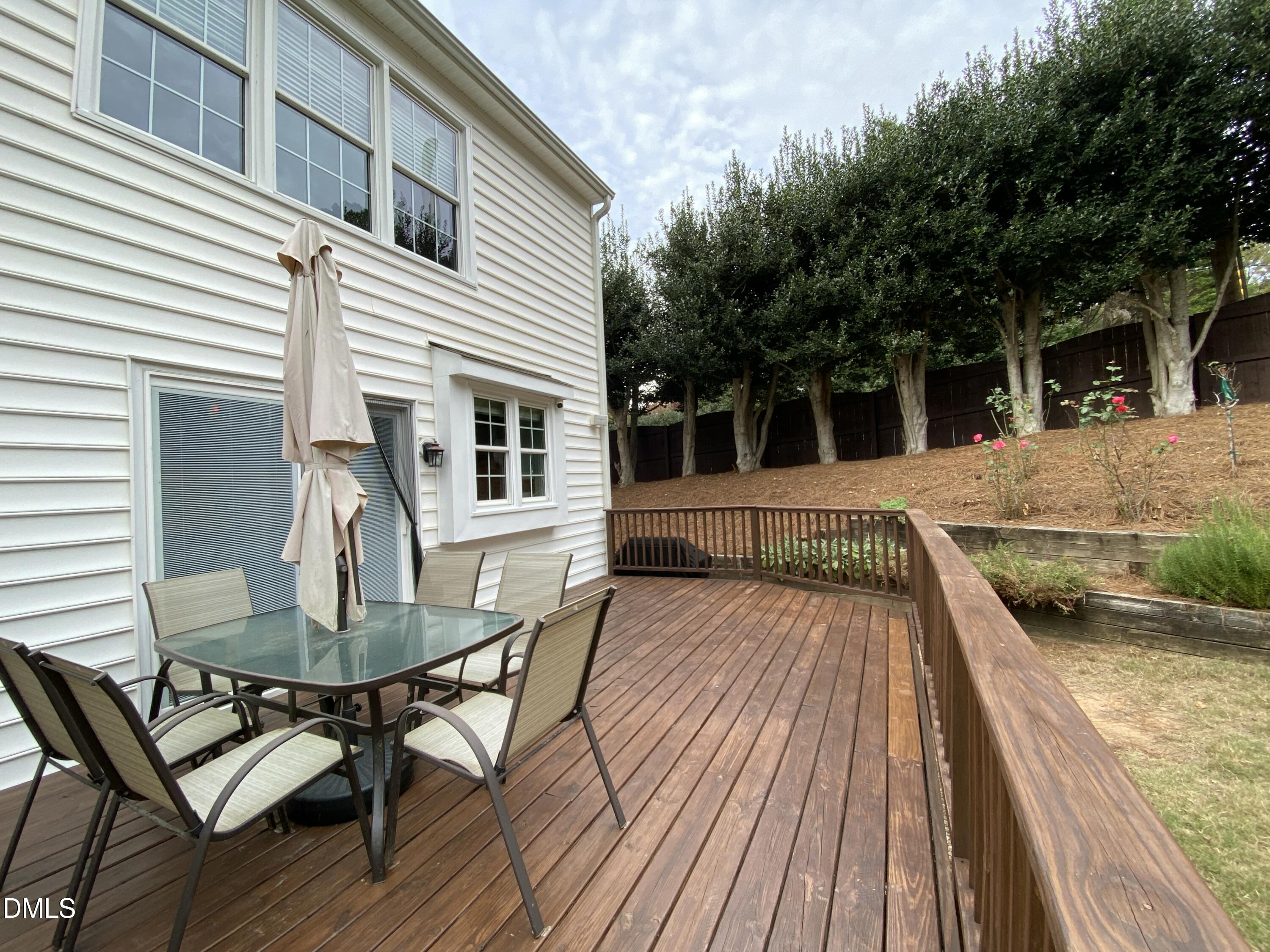 8136 Greywinds Drive Property Photo 6