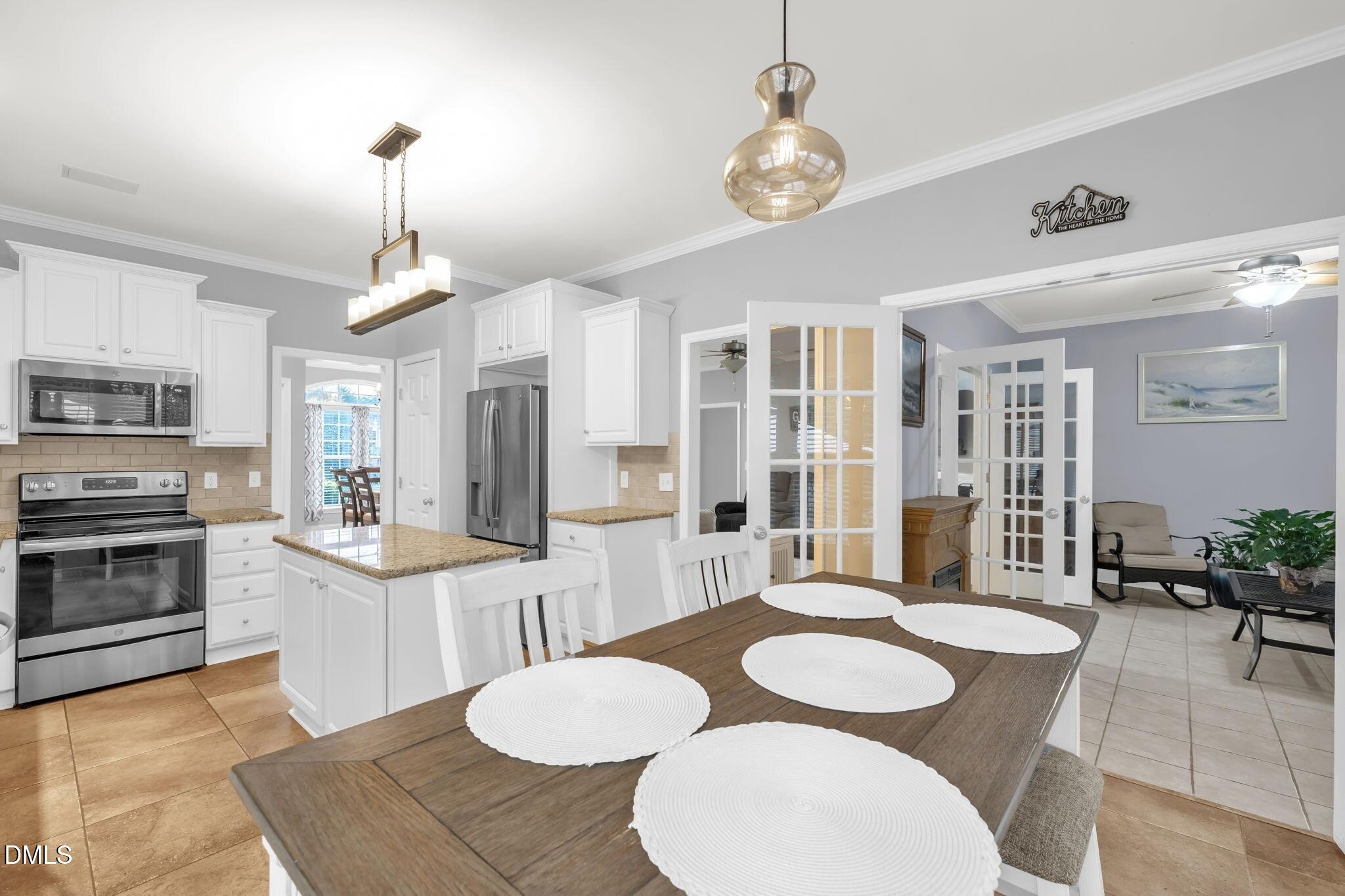 6604 Barton Creek Court Property Photo 13