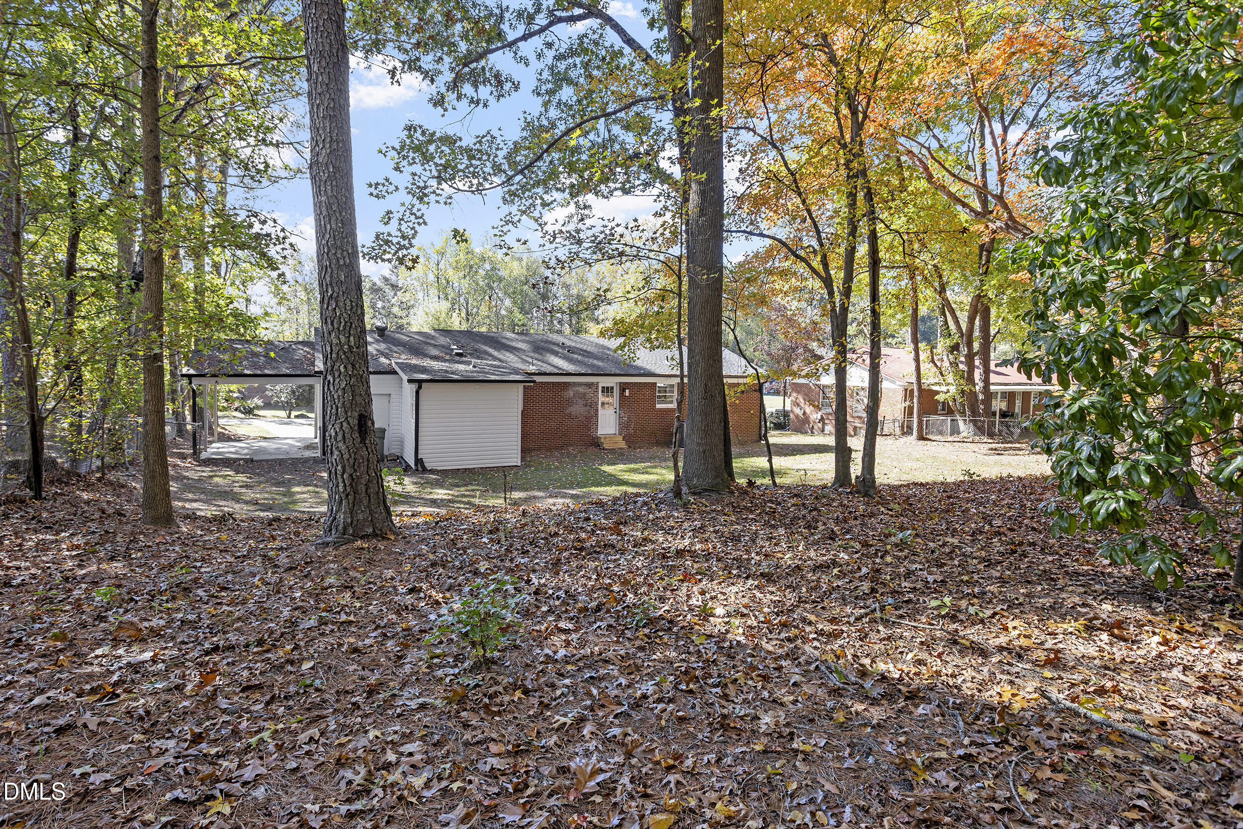 502 Burton Street Property Photo 5