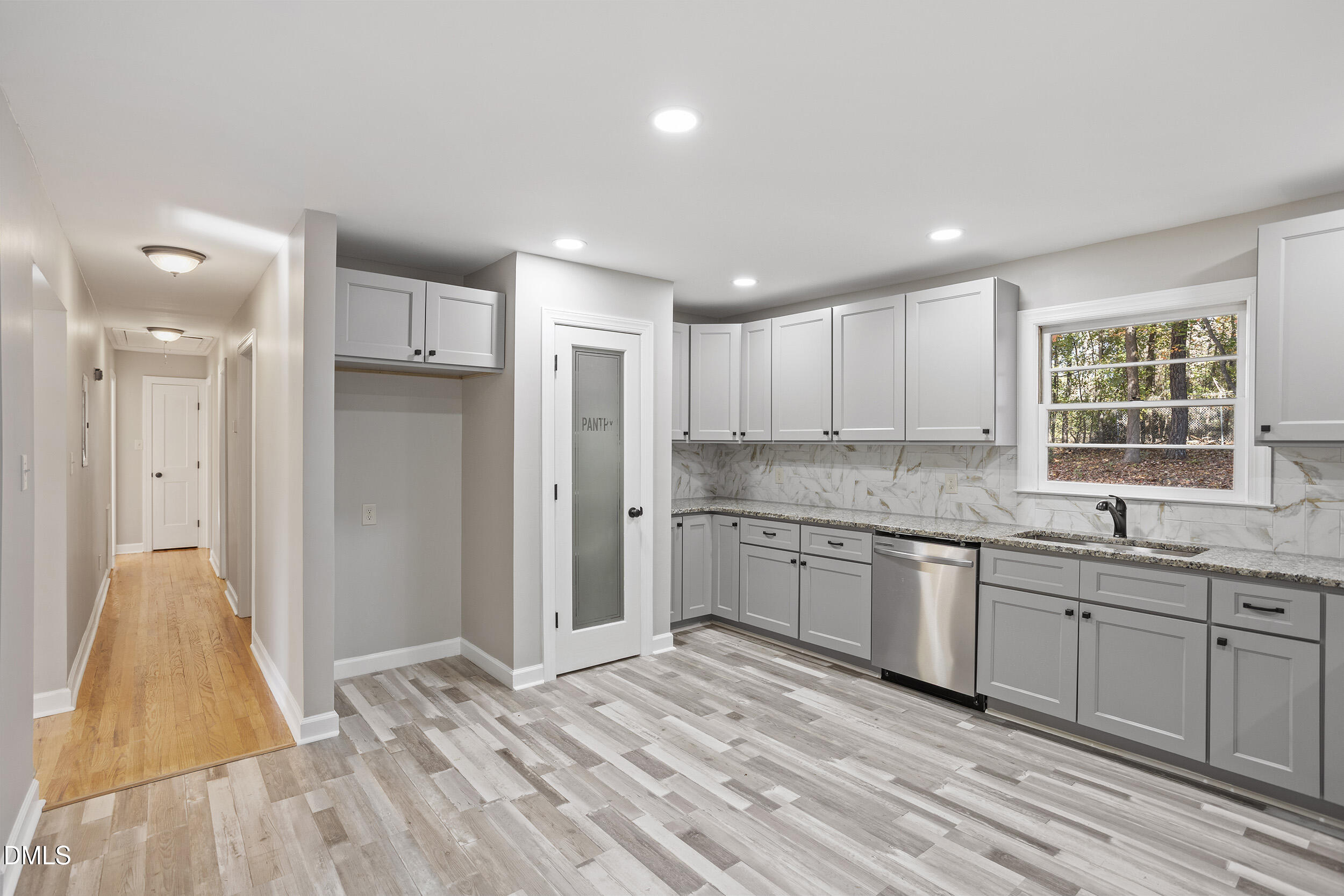 502 Burton Street Property Photo 10