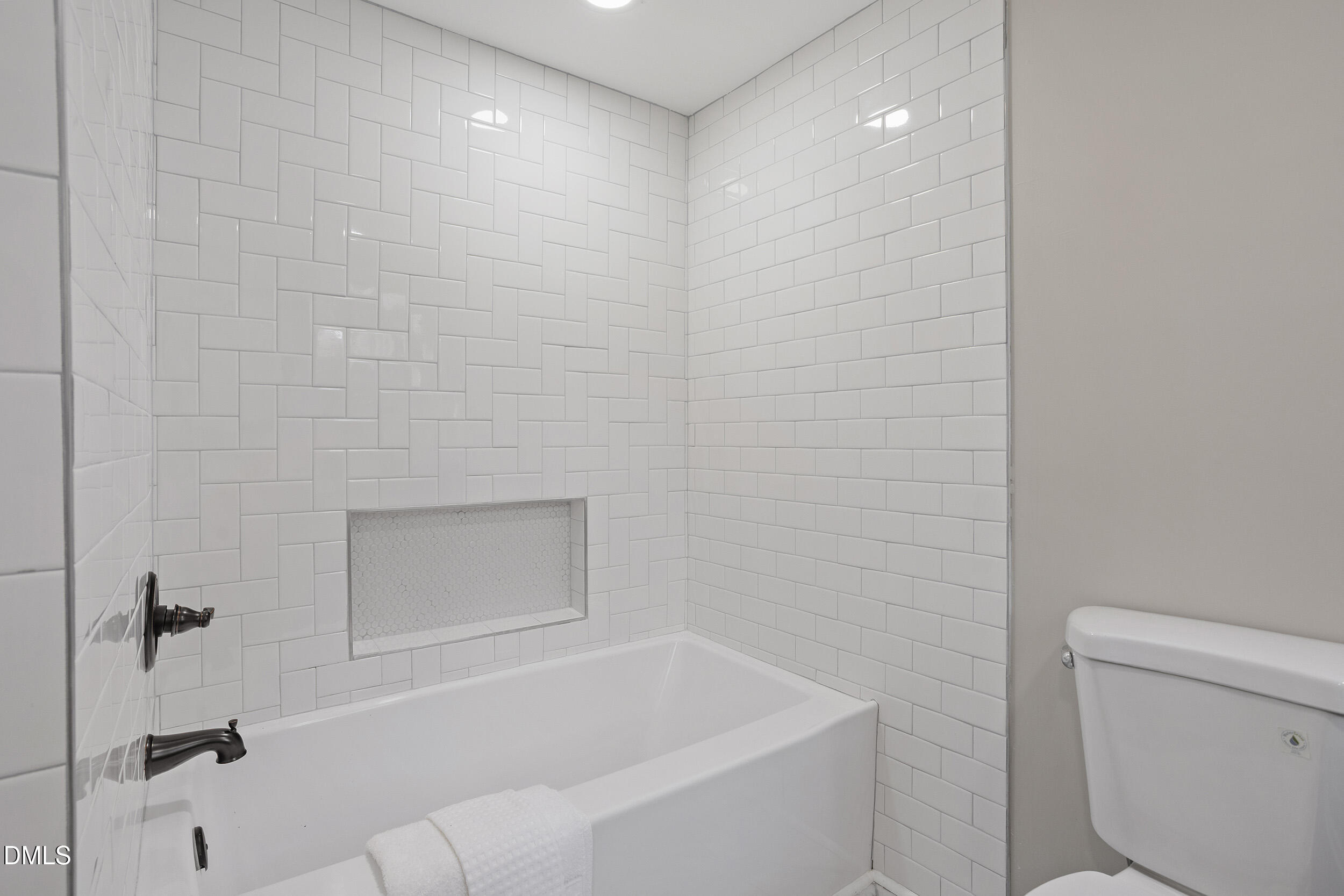 502 Burton Street Property Photo 13