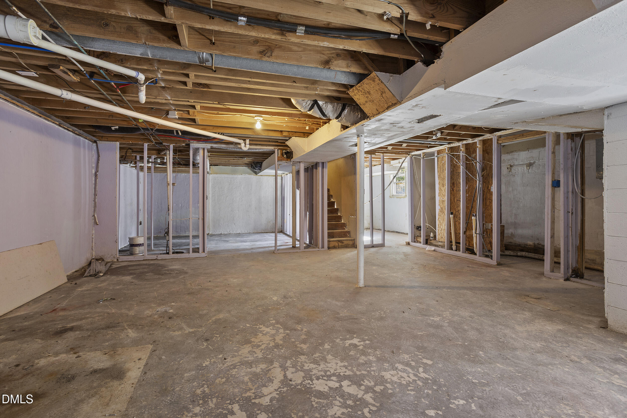 502 Burton Street Property Photo 23