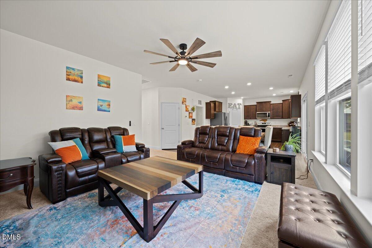 835 Golden Plum Lane Property Photo 12