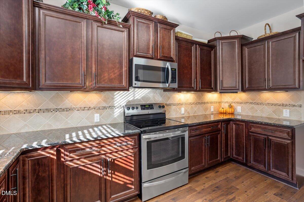 109 N Sunset Ridge Drive Property Photo 13