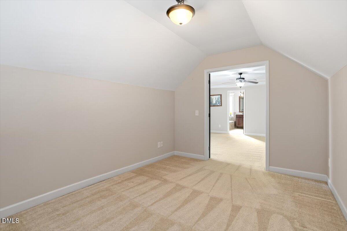 109 N Sunset Ridge Drive Property Photo 34