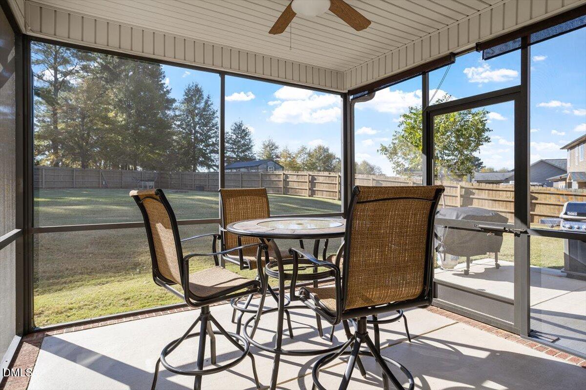 109 N Sunset Ridge Drive Property Photo 36