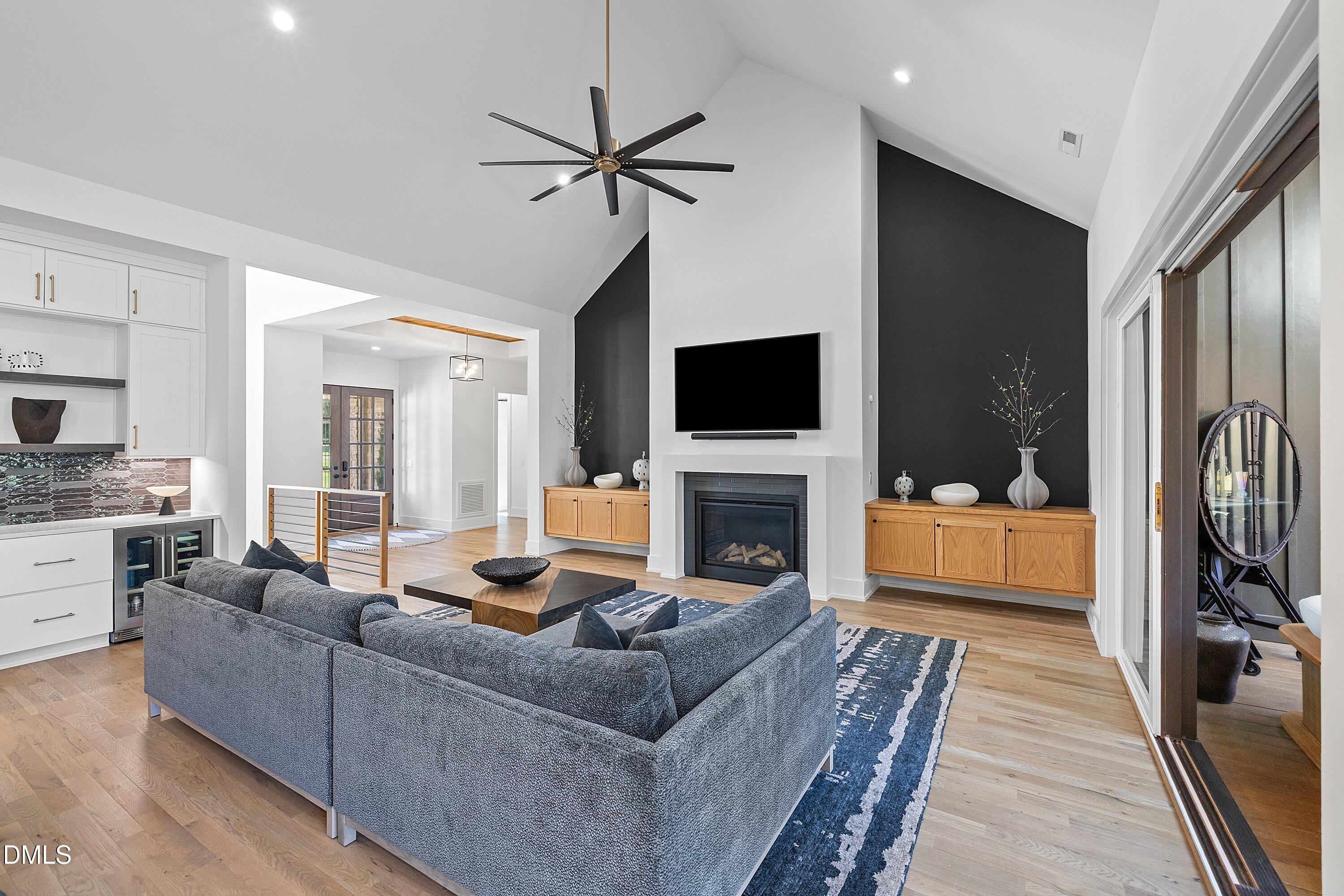 2928 Wexford Pond Way Property Photo 15