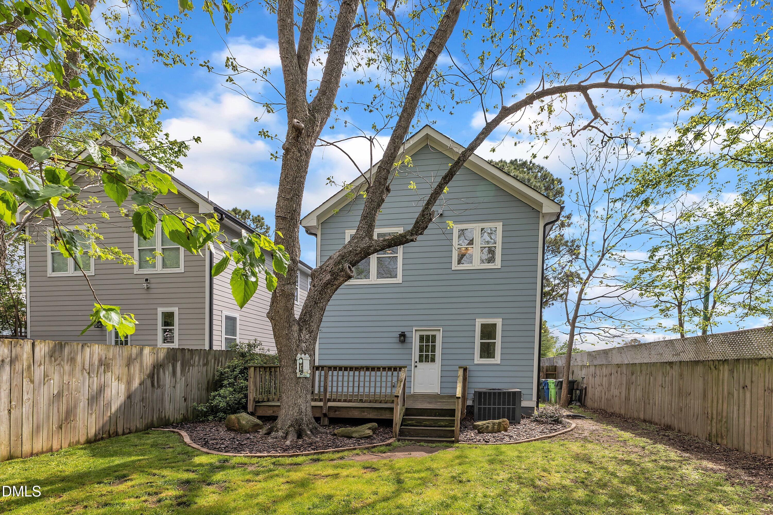 3 Maple Street Property Photo 37