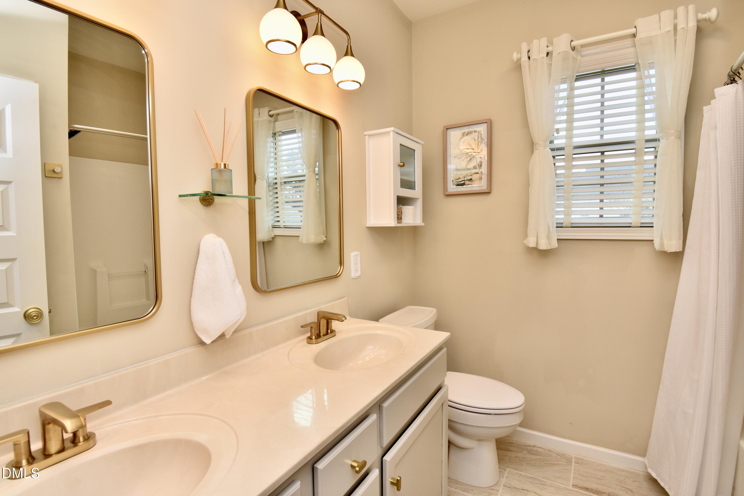 70 Plott Hound Drive Property Photo 5