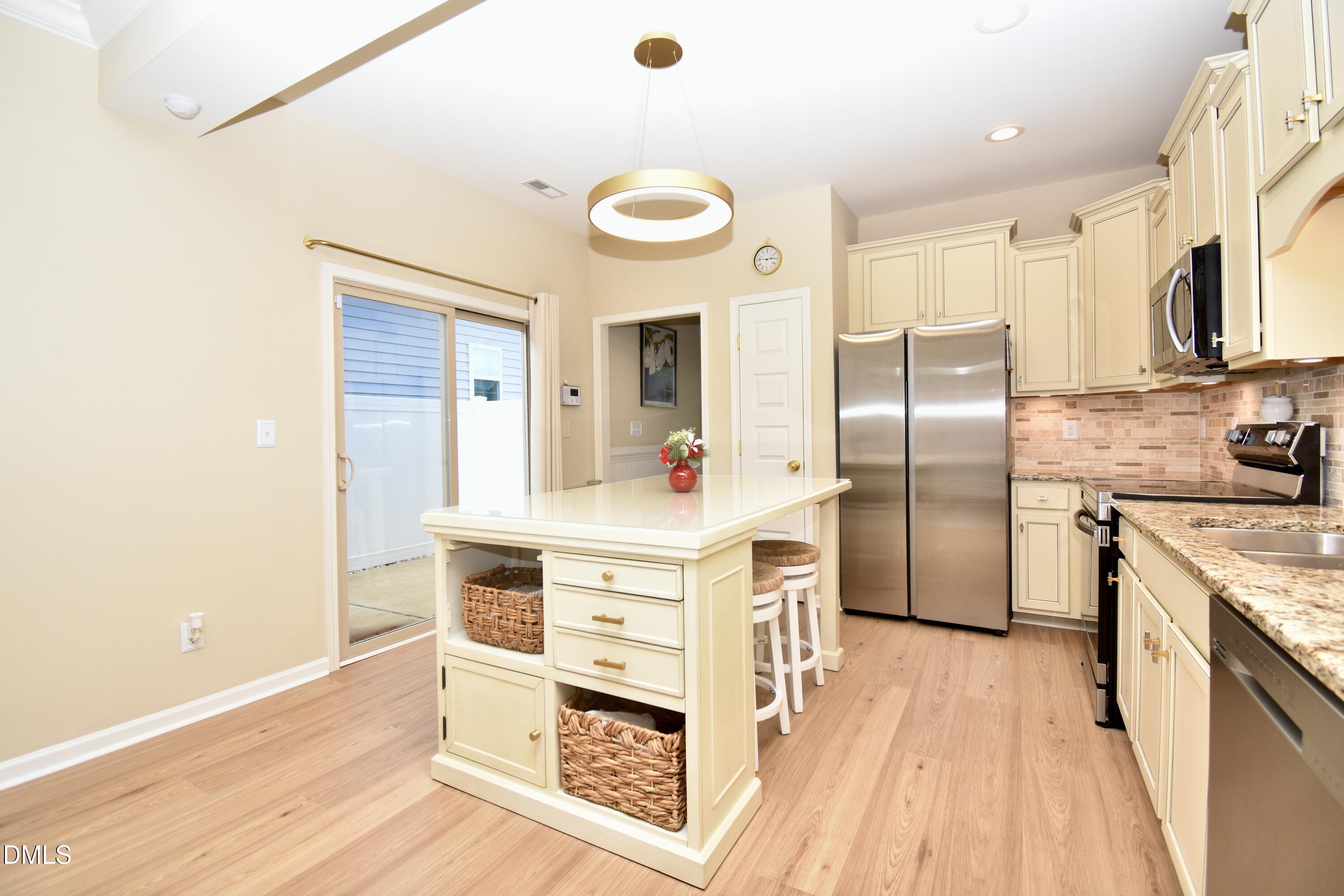 70 Plott Hound Drive Property Photo 12