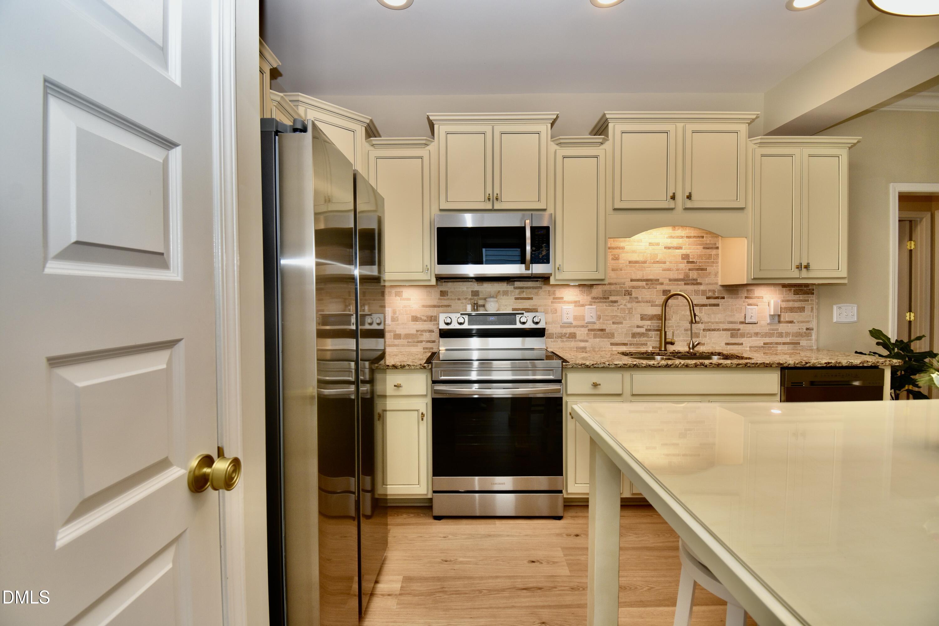 70 Plott Hound Drive Property Photo 14