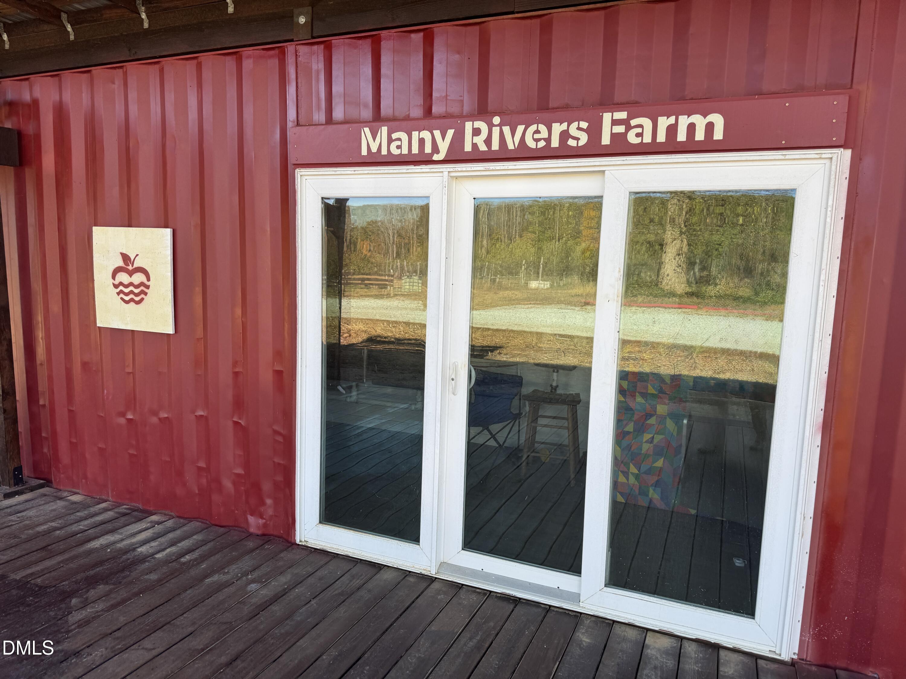 502 John Jones Road Property Photo 8