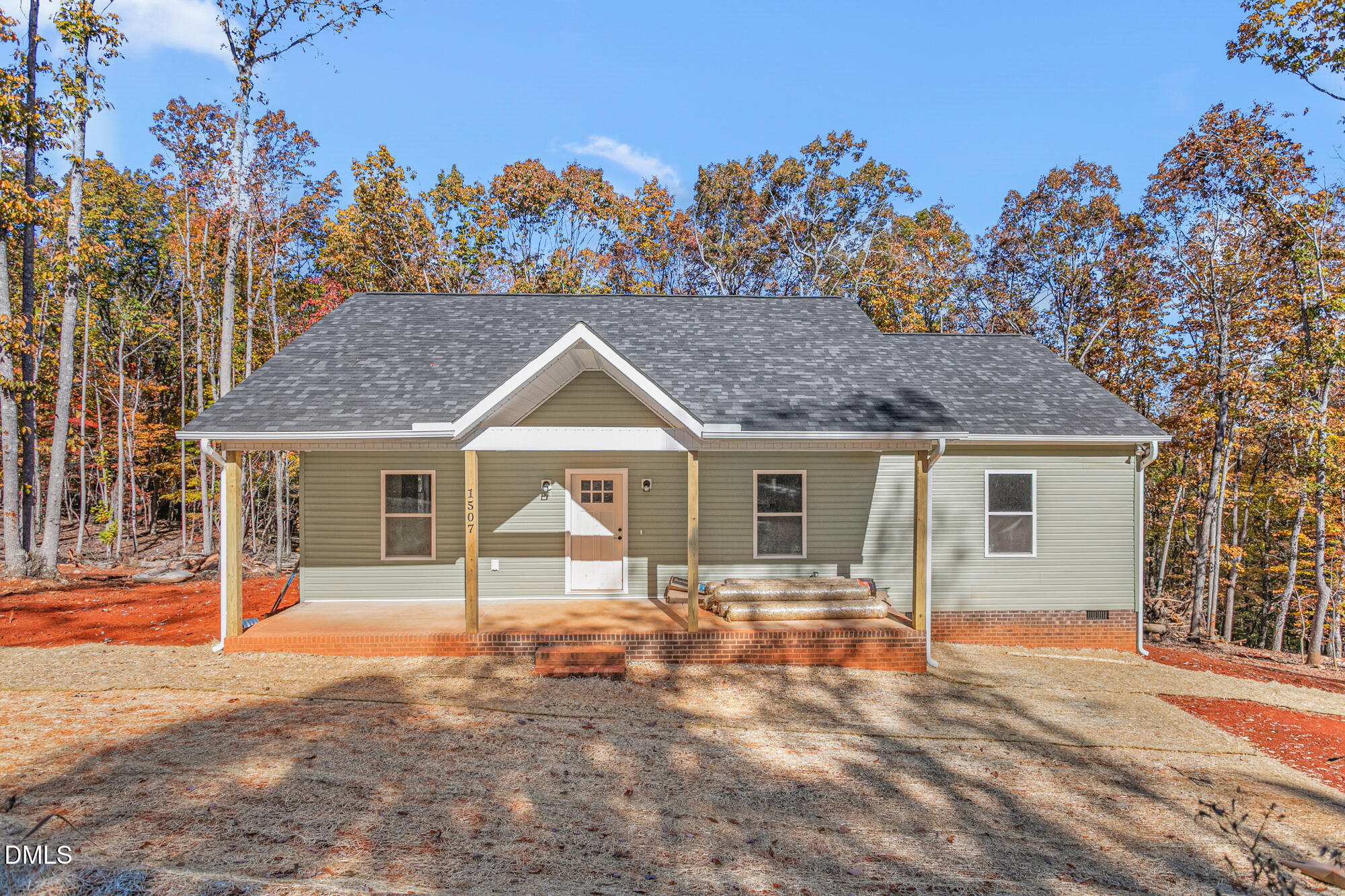 1507 Alta Vista Lane Property Photo 1