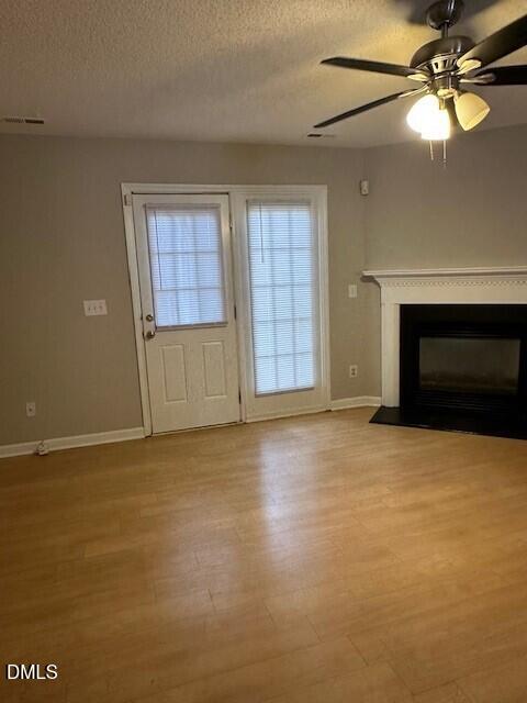 2603 Dwight Place Property Photo 3