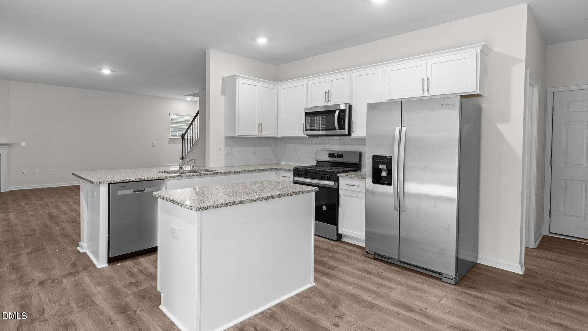 1018 Middlecrest Drive Property Photo 12