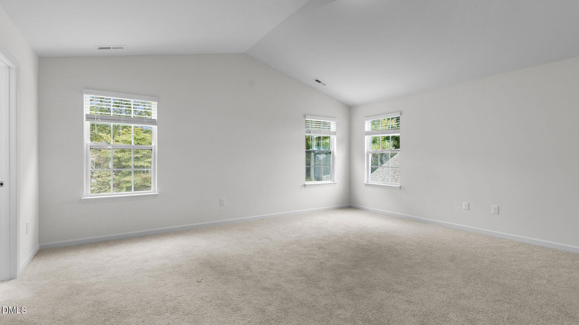 1018 Middlecrest Drive Property Photo 23