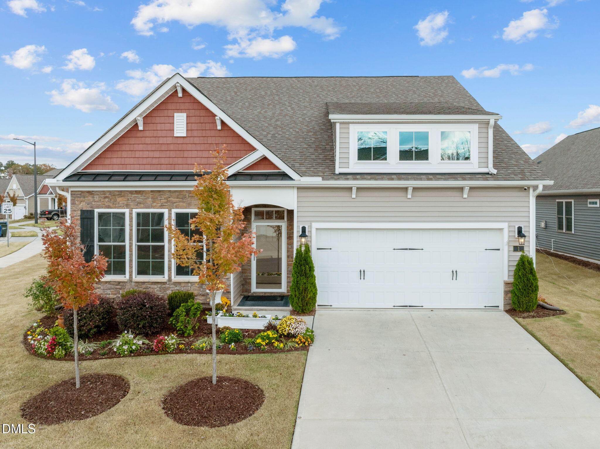 1 Parker Pond Court Property Photo 2