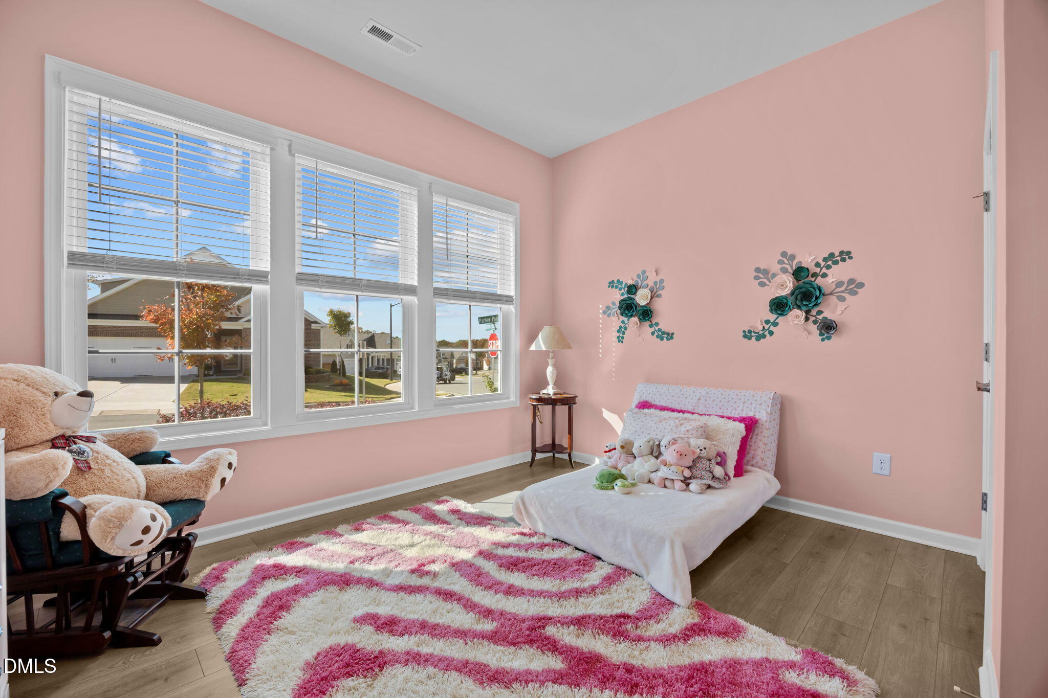 1 Parker Pond Court Property Photo 6