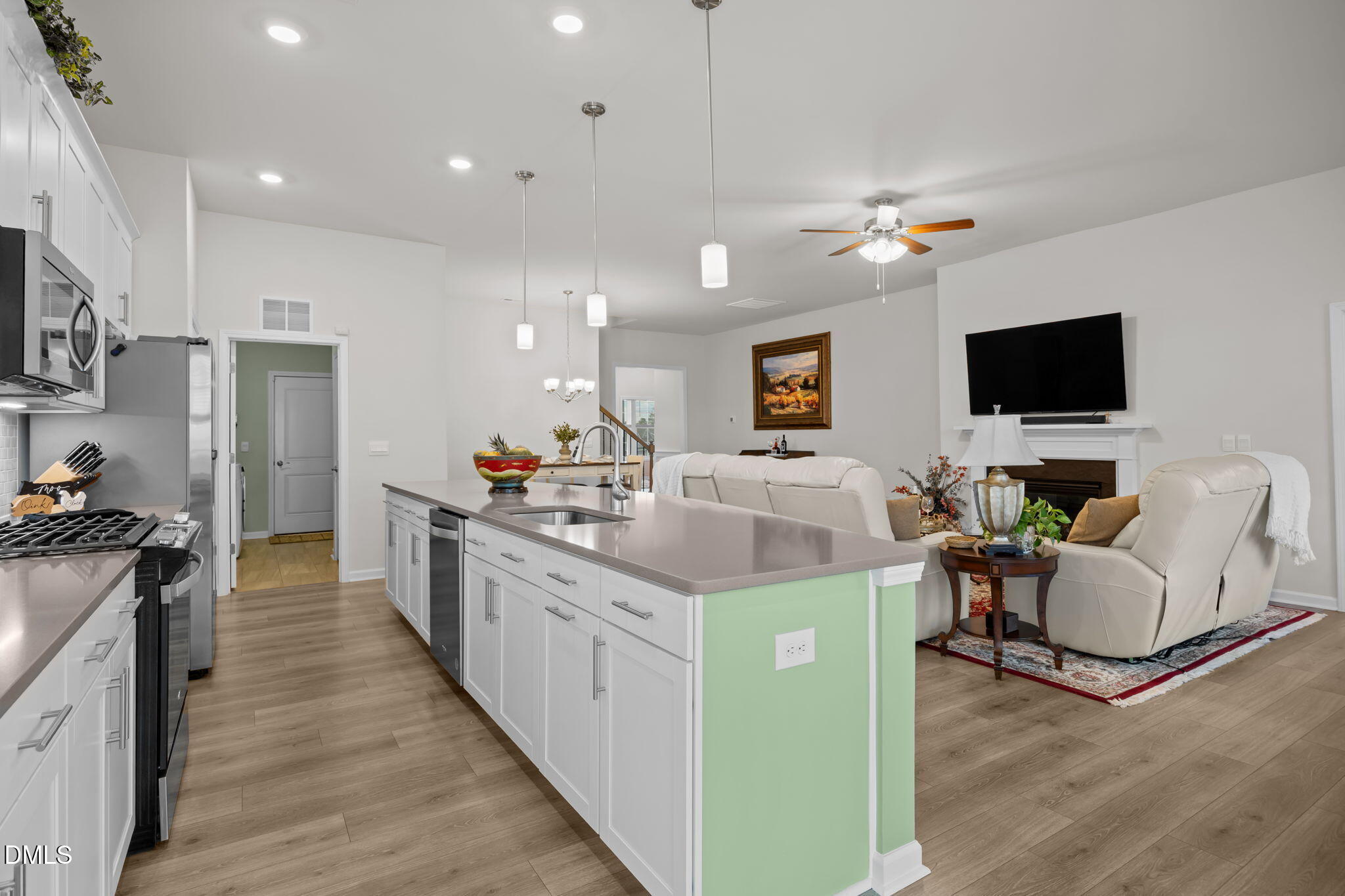 1 Parker Pond Court Property Photo 17