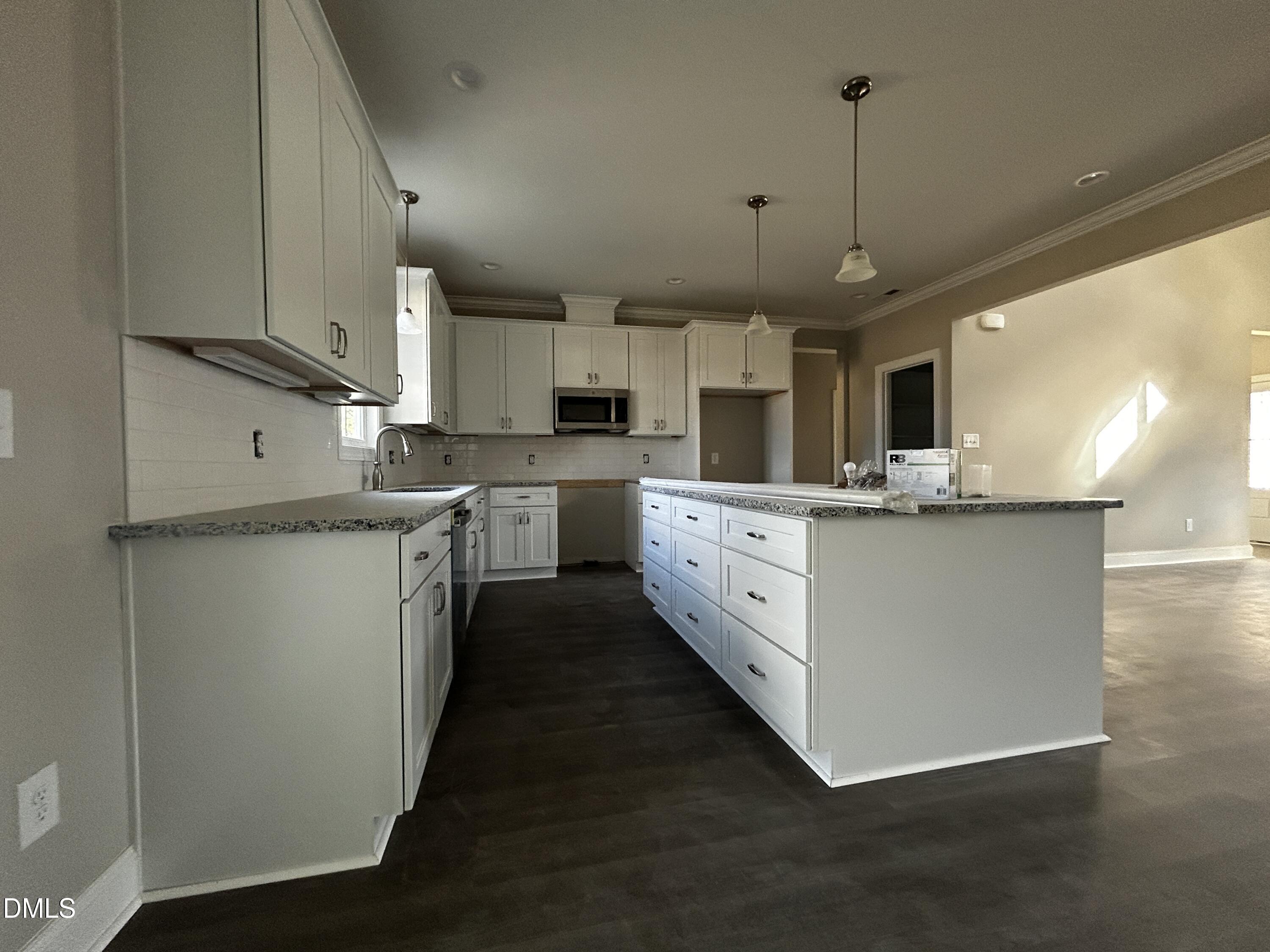 7216 S Nc 581 Highway Property Photo 9