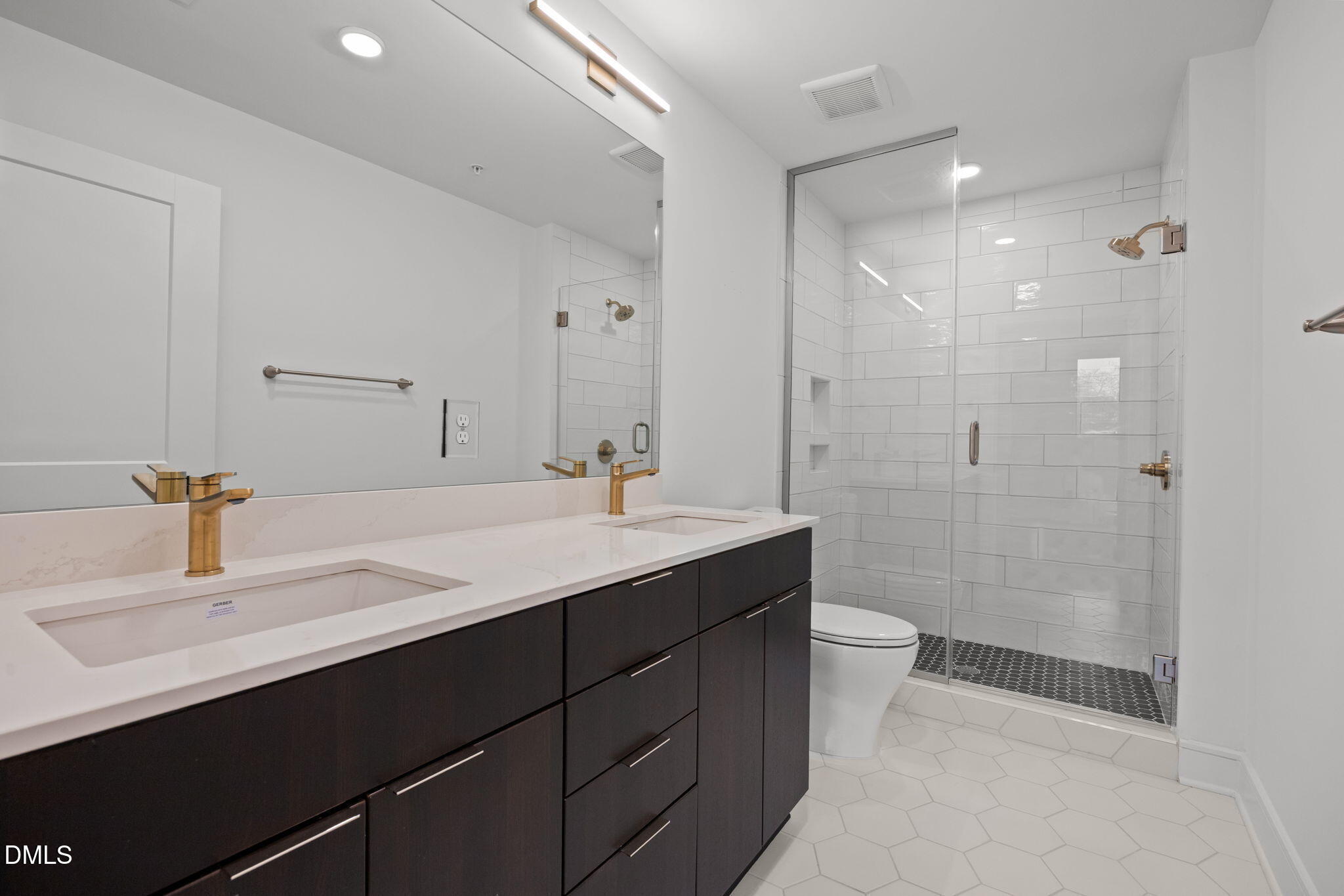 615 W Peace Street # 307 Property Photo 16