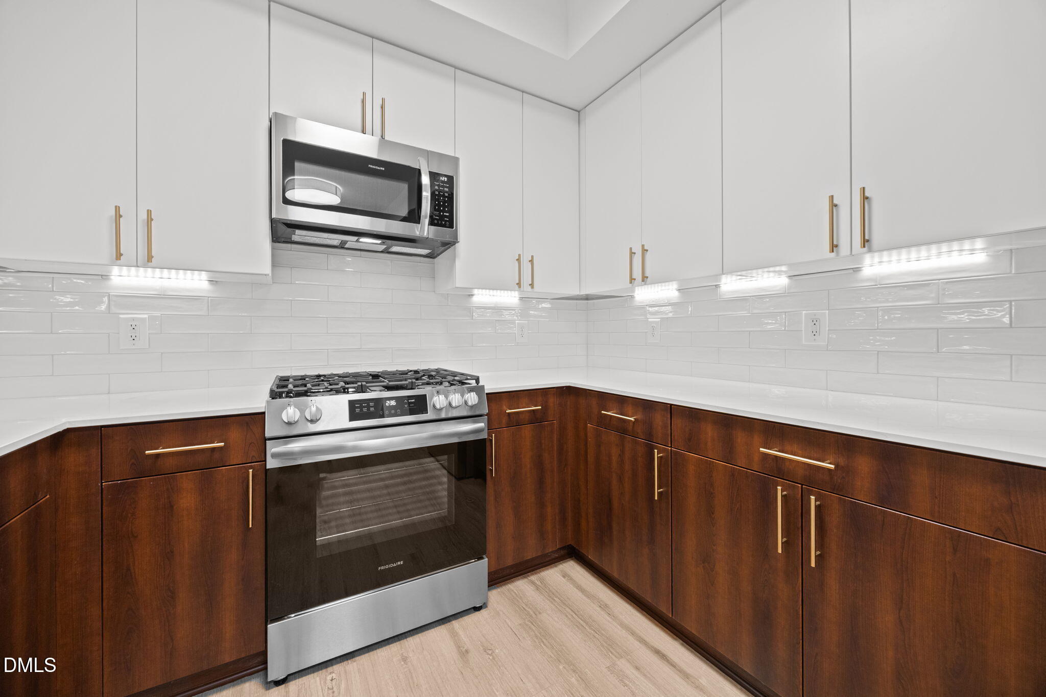 615 W Peace Street 307 Property Photo 4