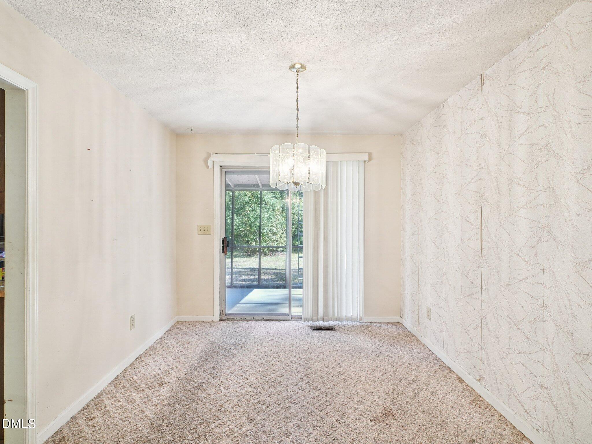 402 Birch Street Property Photo 7