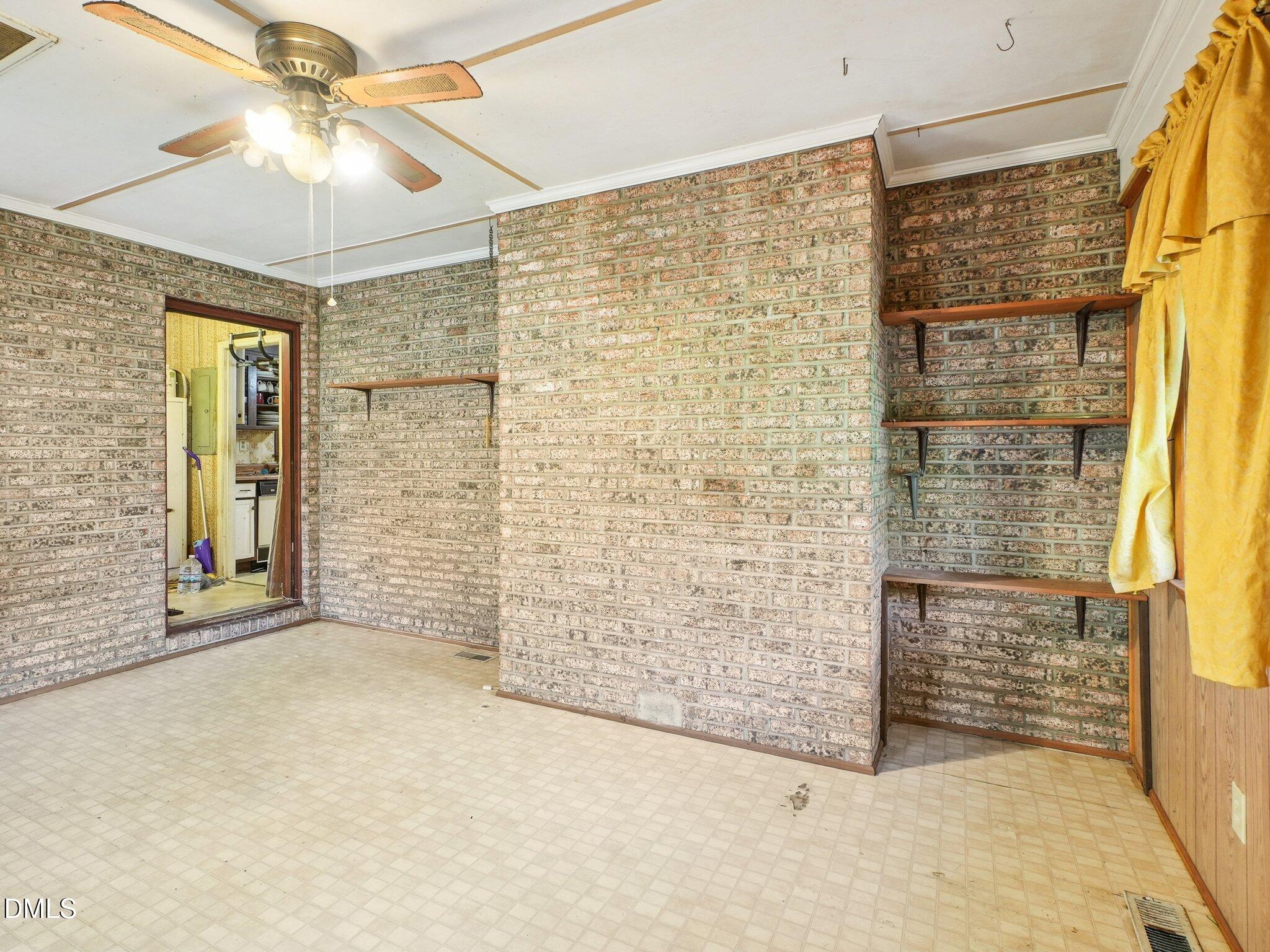 402 Birch Street Property Photo 23