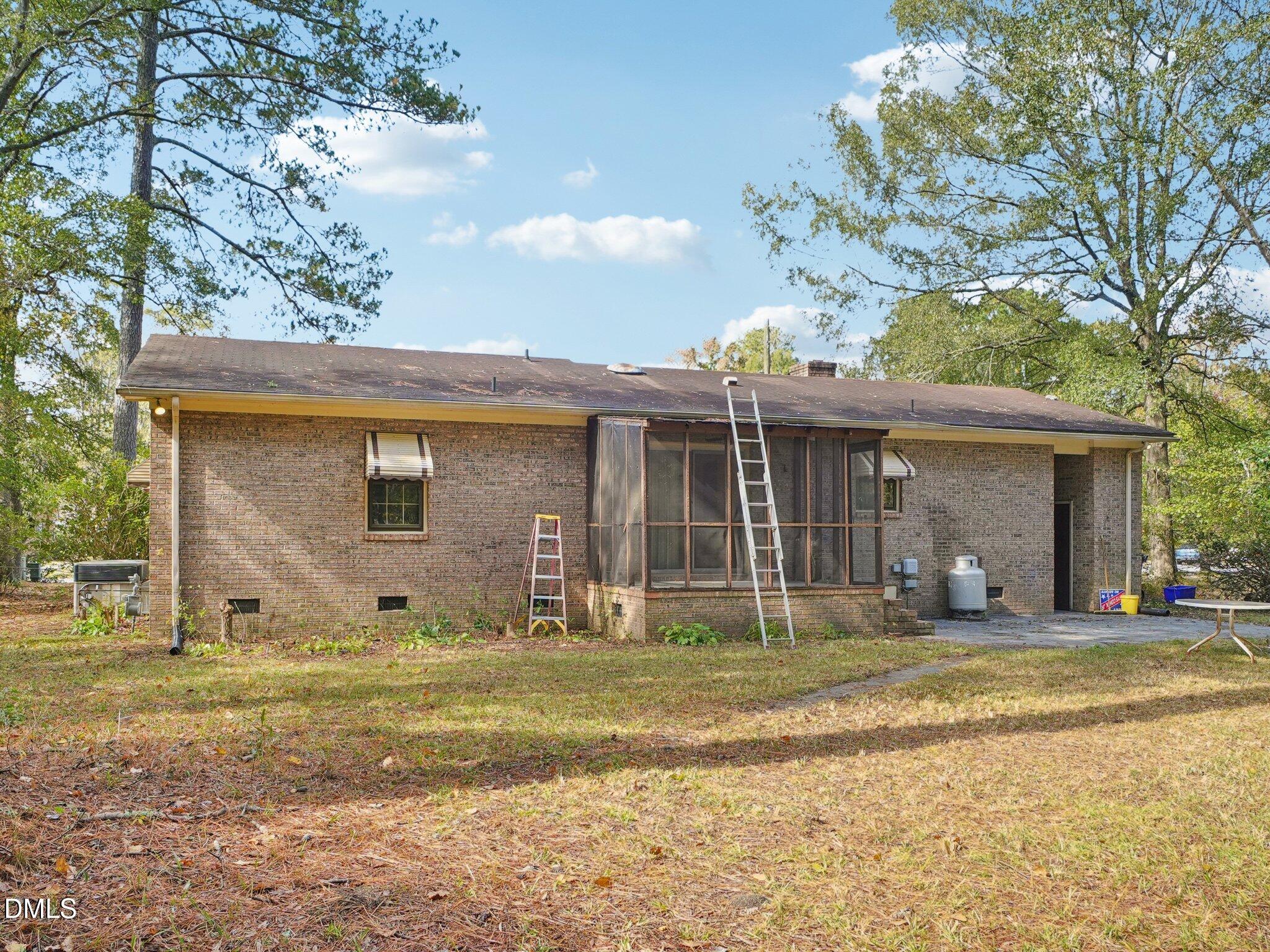 402 Birch Street Property Photo 33