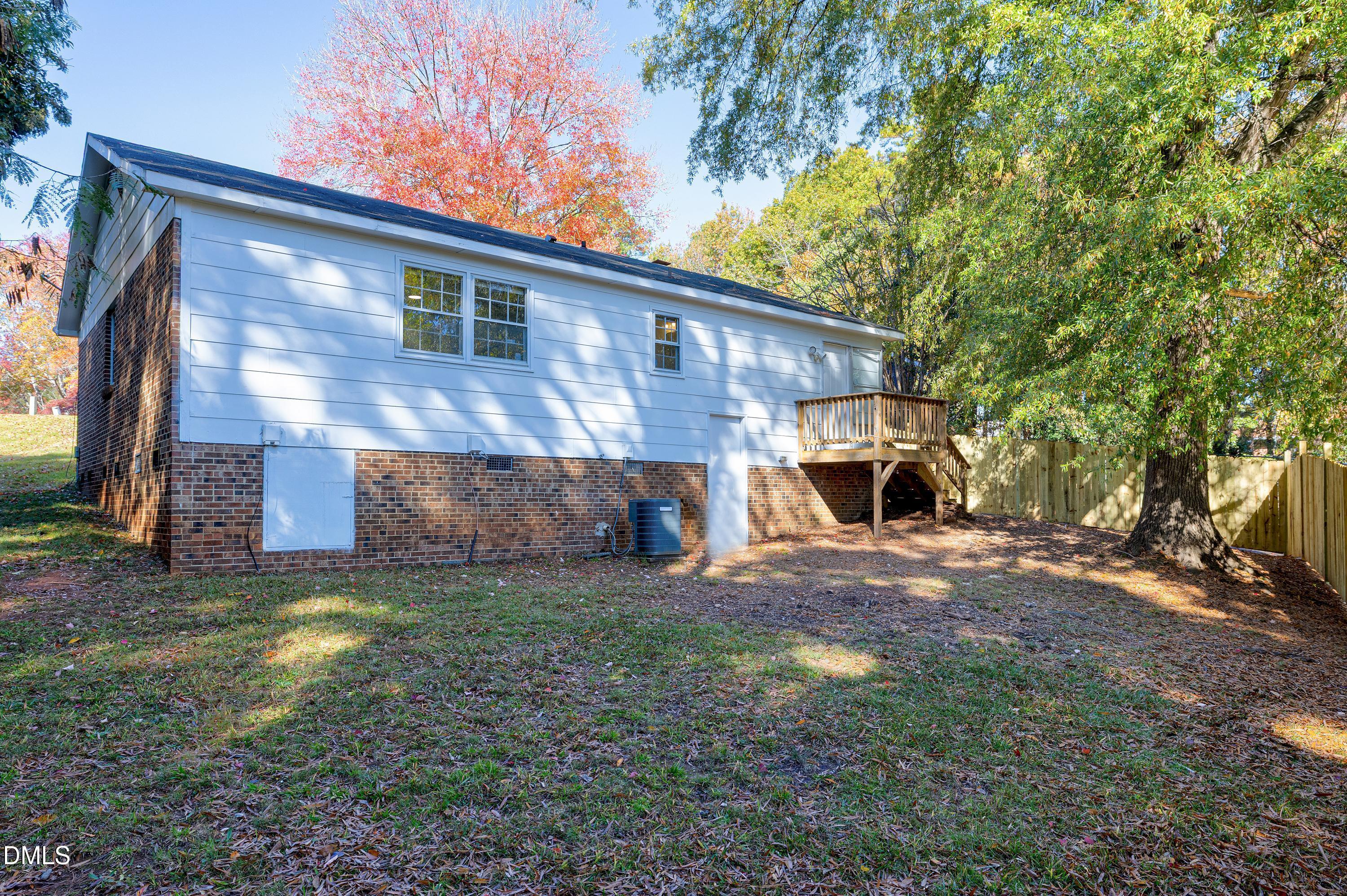 800 Plentywood Court Property Photo 34