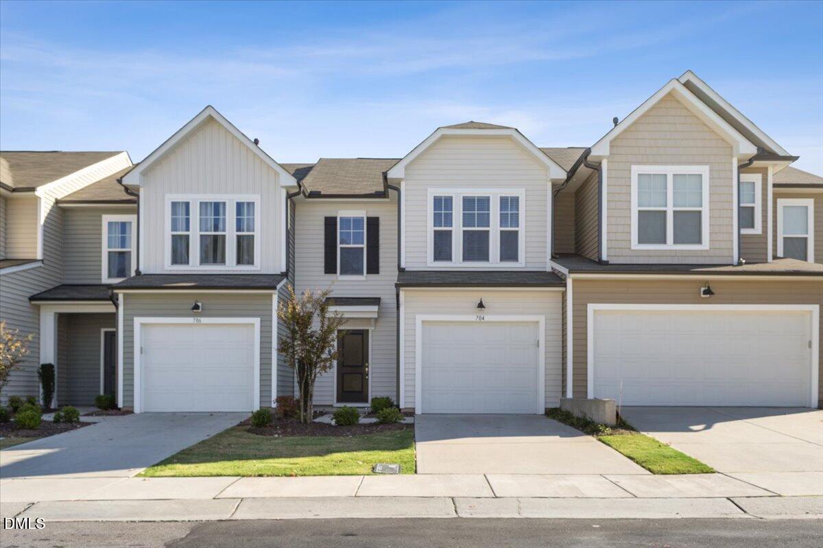 704 Colby Place Property Photo 1