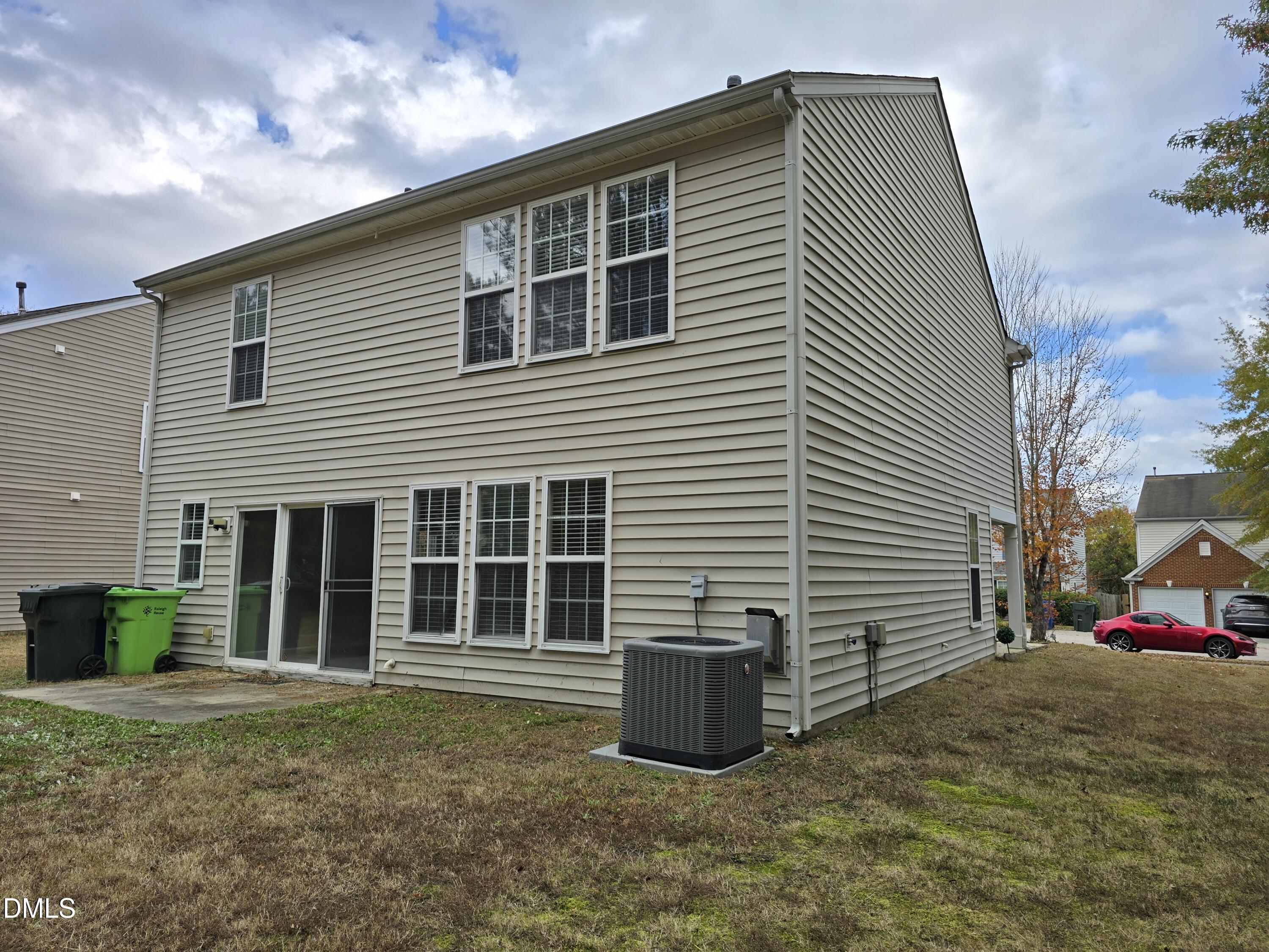 5030 Reservior Road Property Photo 4