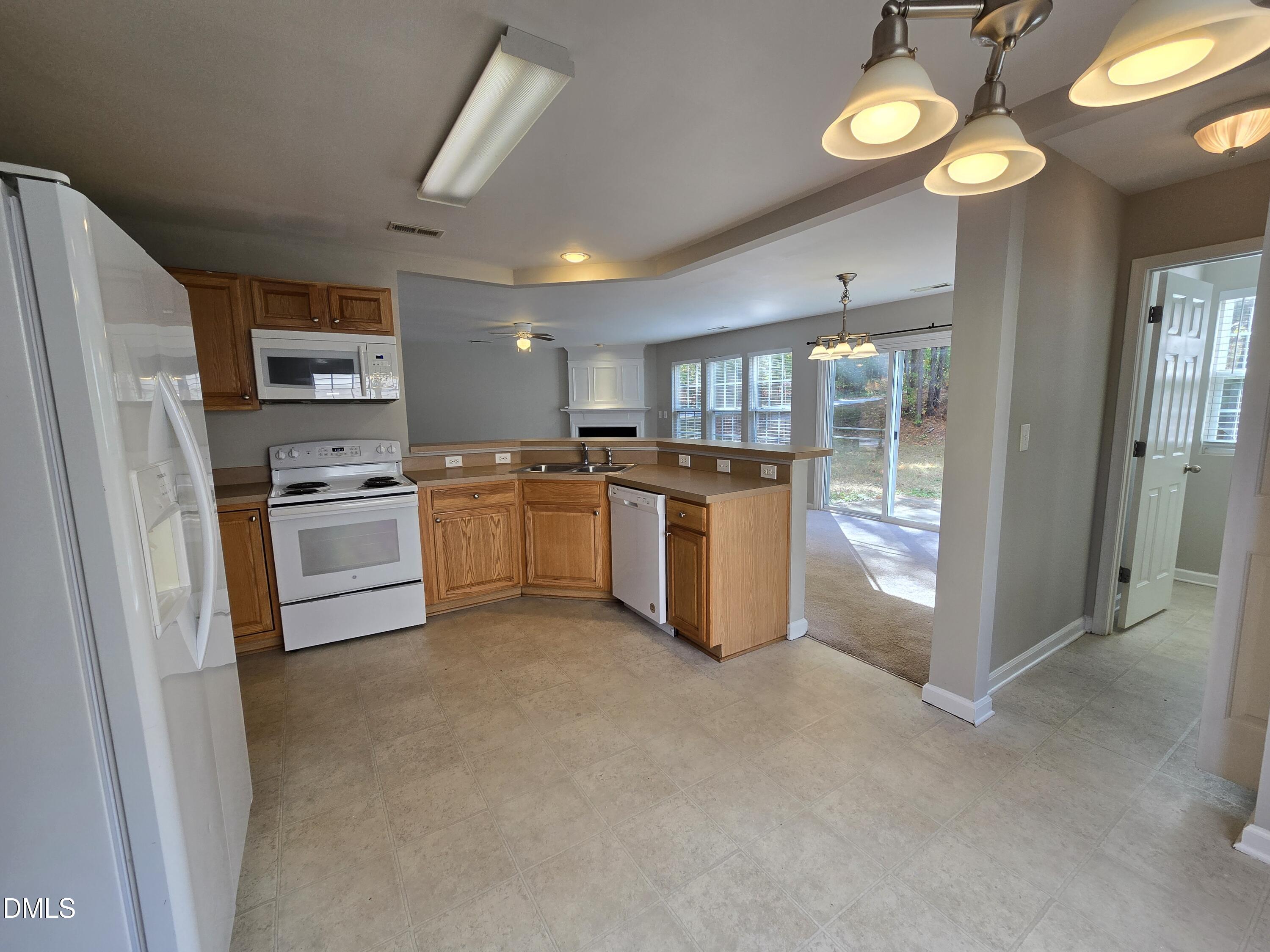 5030 Reservior Road Property Photo 14