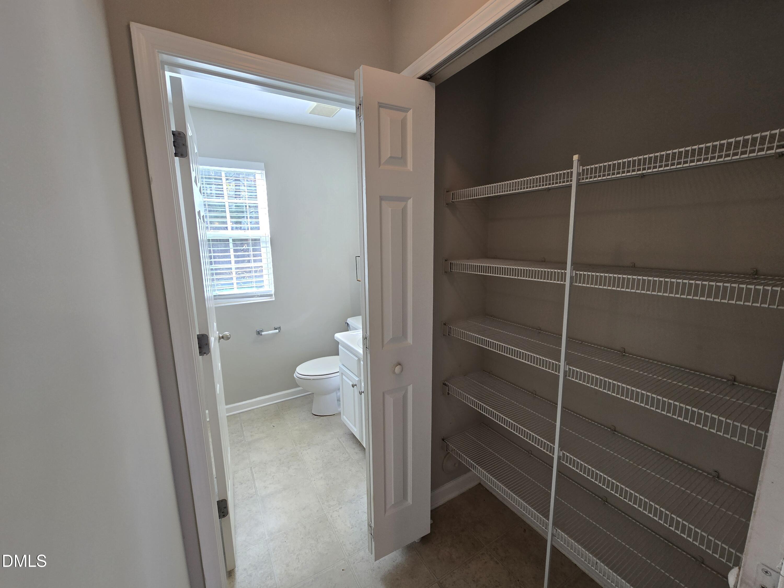 5030 Reservior Road Property Photo 16