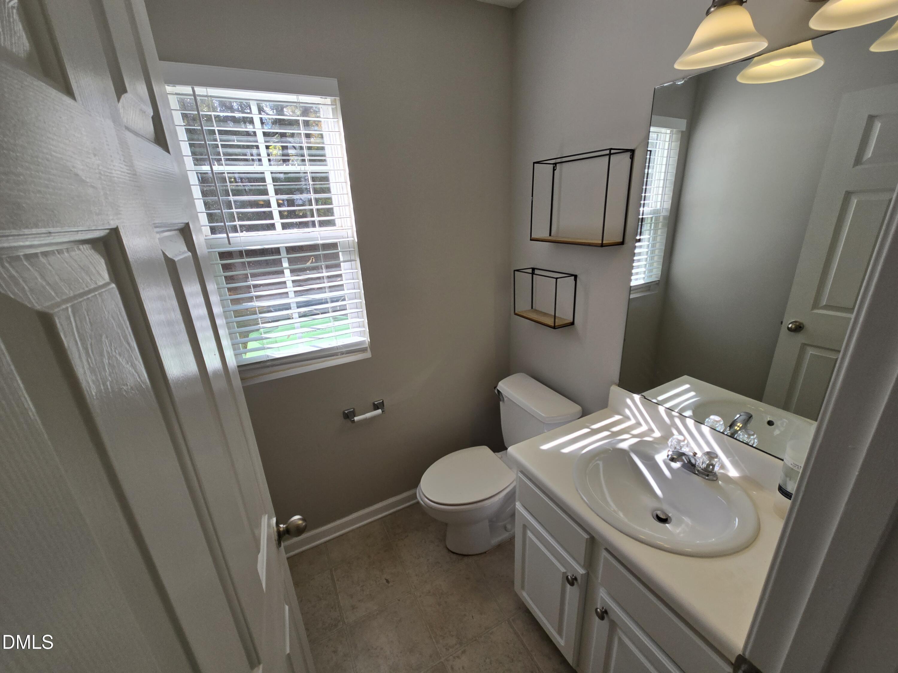 5030 Reservior Road Property Photo 17