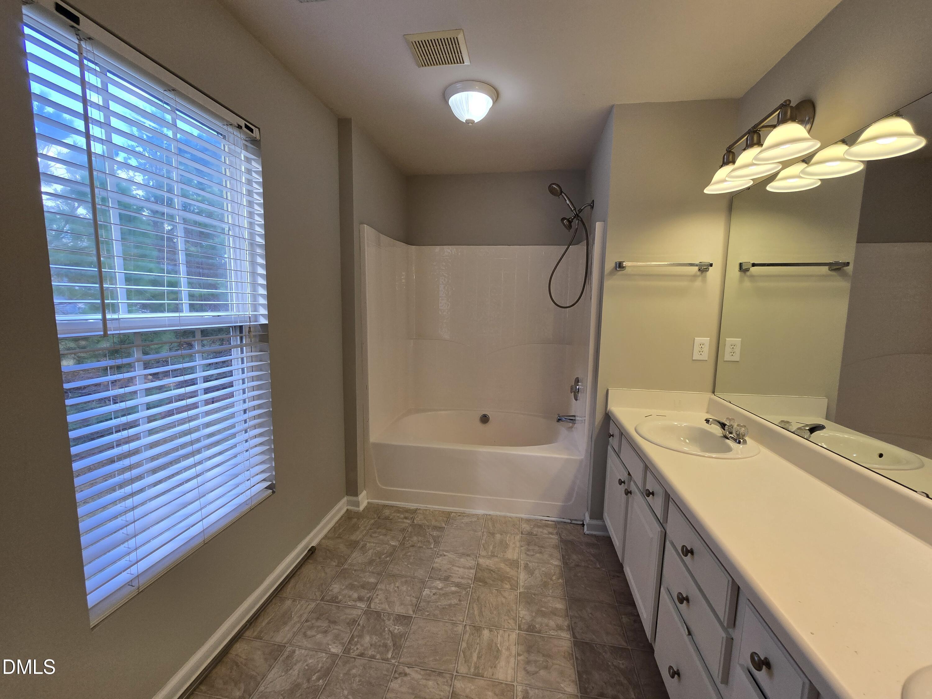 5030 Reservior Road Property Photo 29