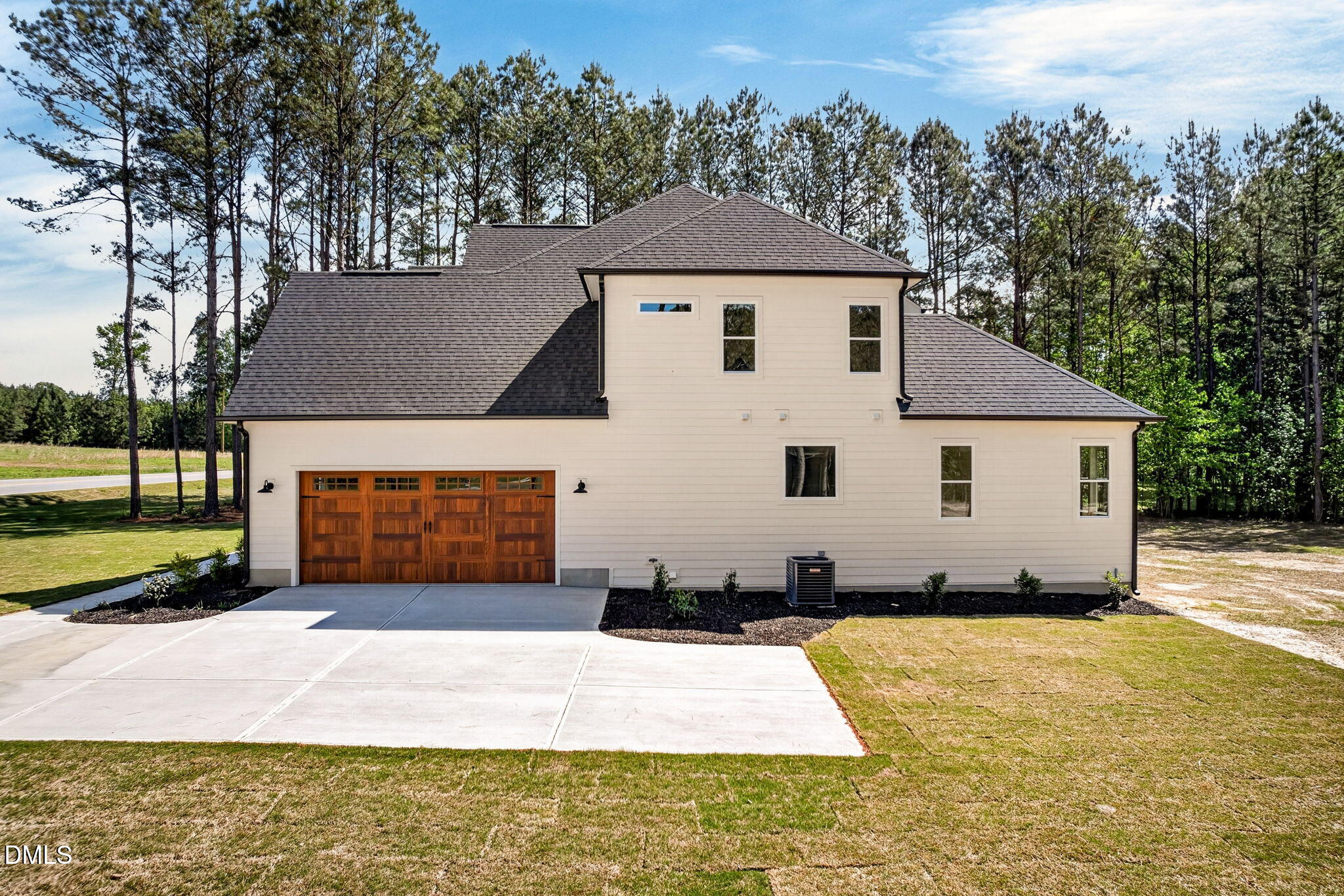 12601 Burgess Road Property Photo 7