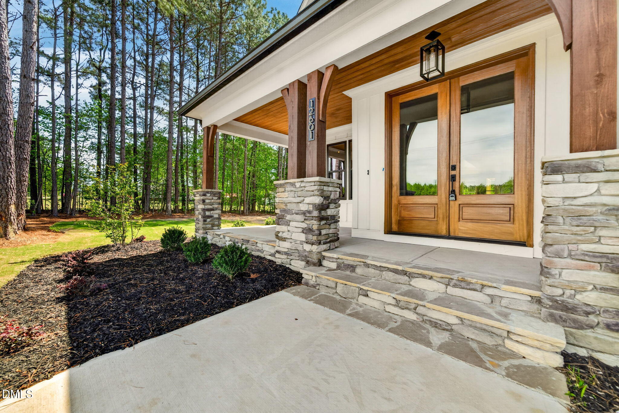 12601 Burgess Road Property Photo 14