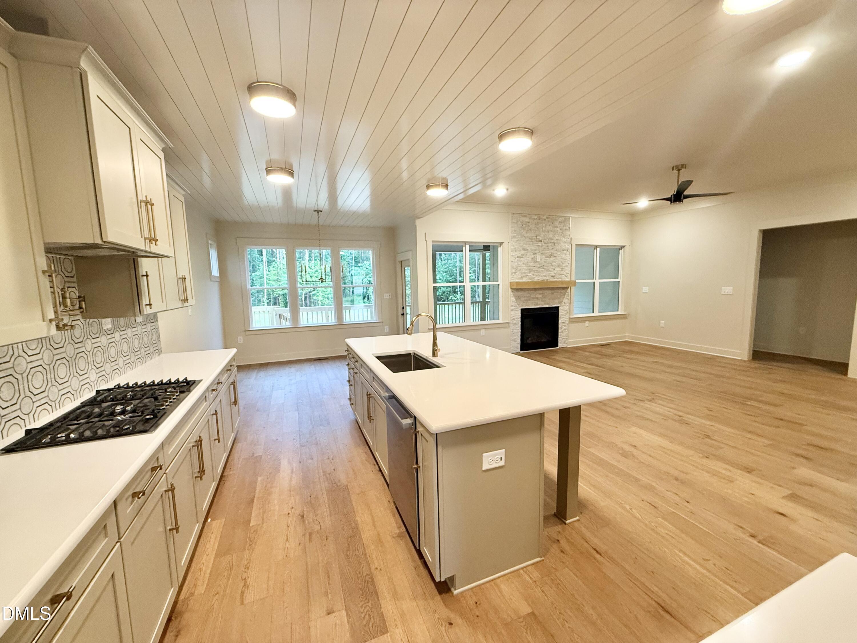 12601 Burgess Road Property Photo 18