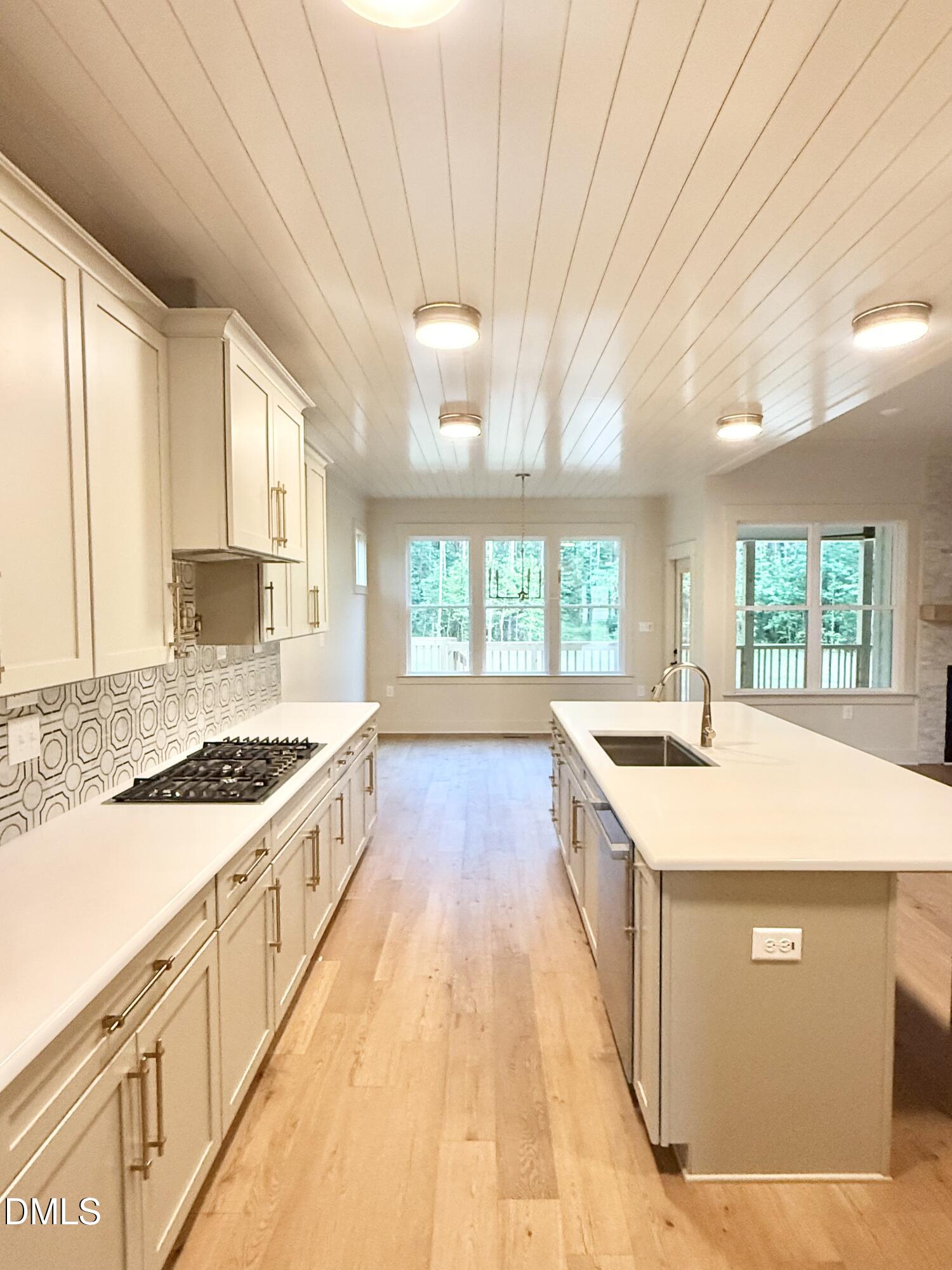 12601 Burgess Road Property Photo 24