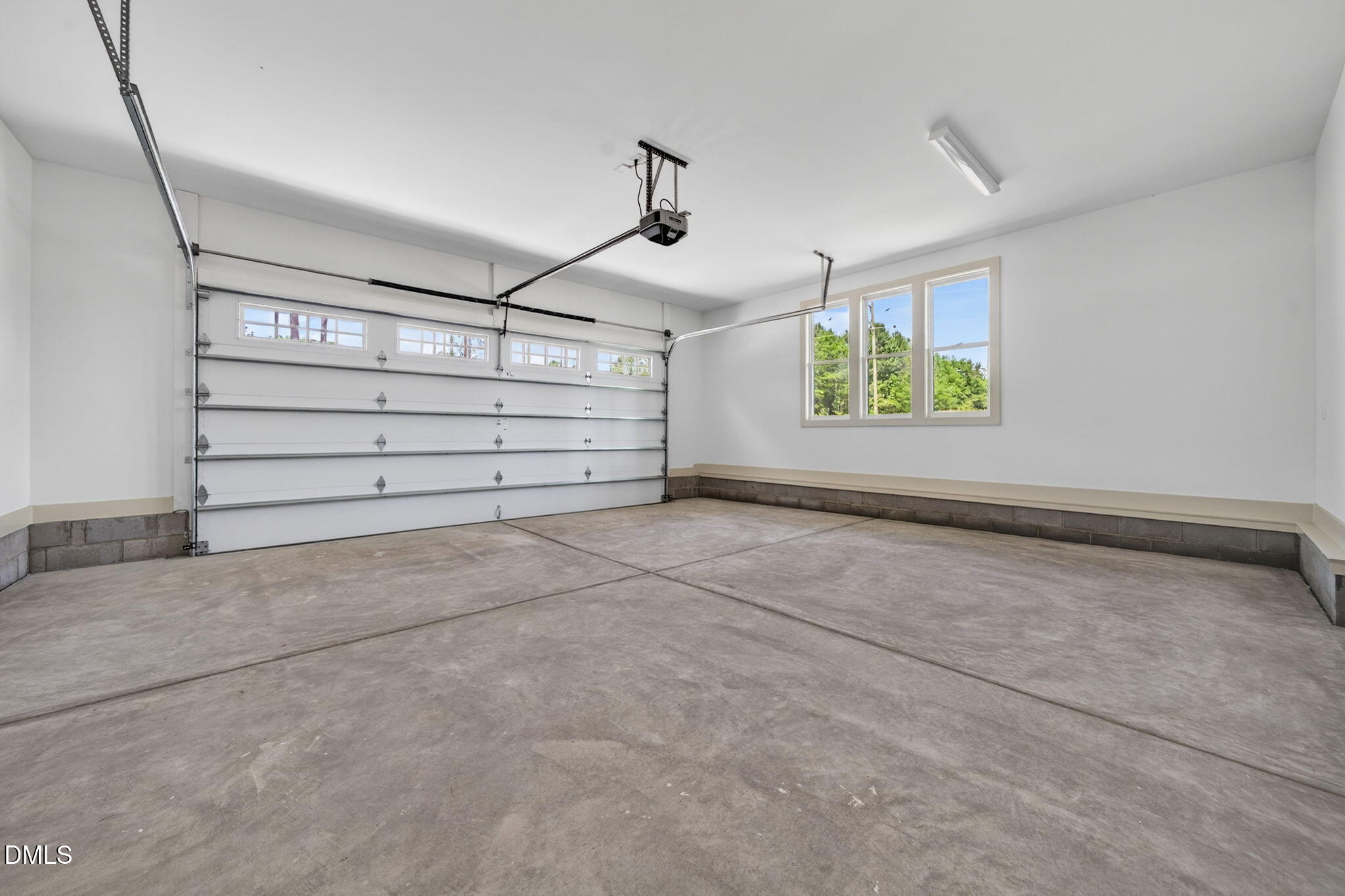 12601 Burgess Road Property Photo 35