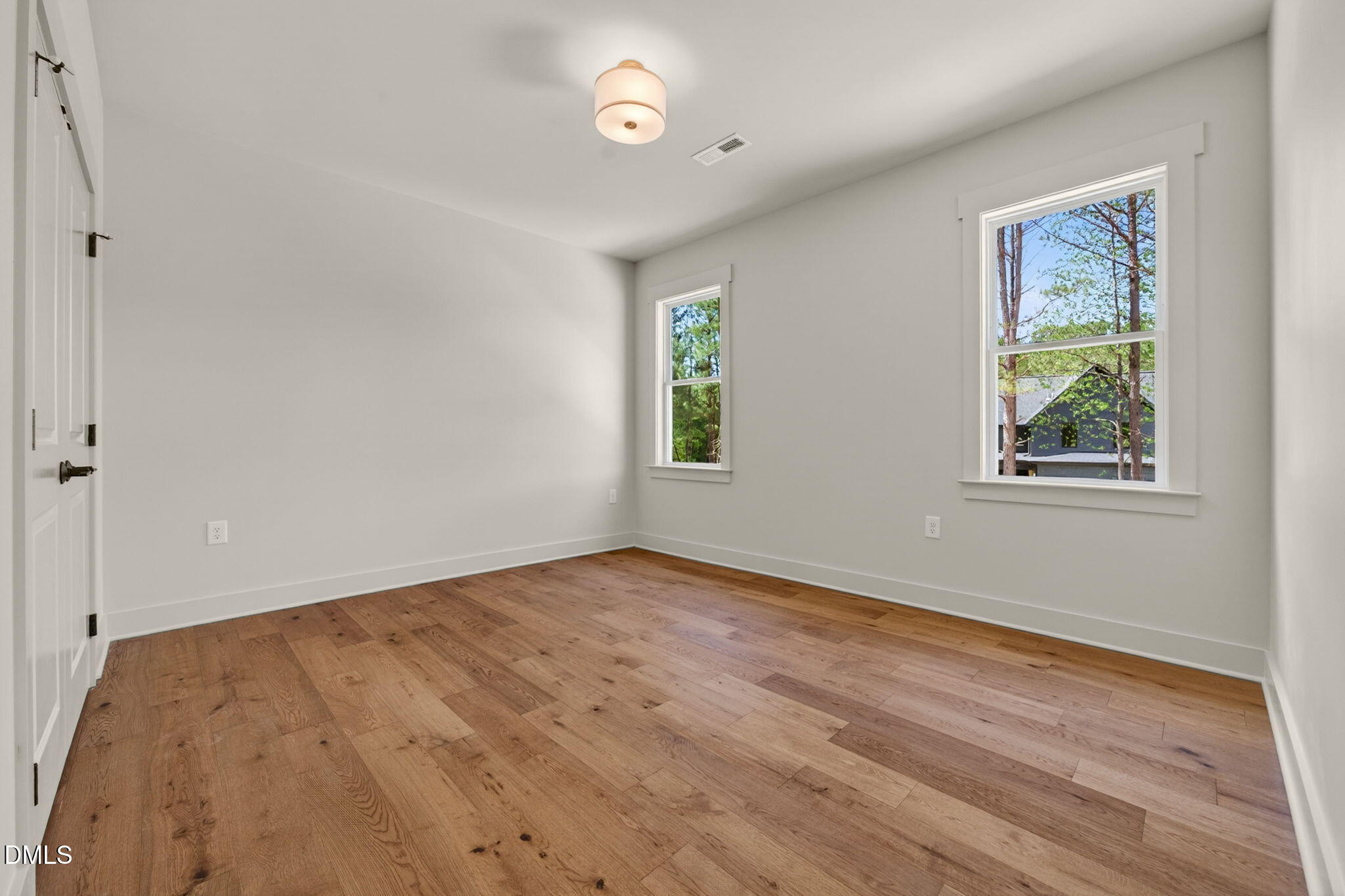 12601 Burgess Road Property Photo 39