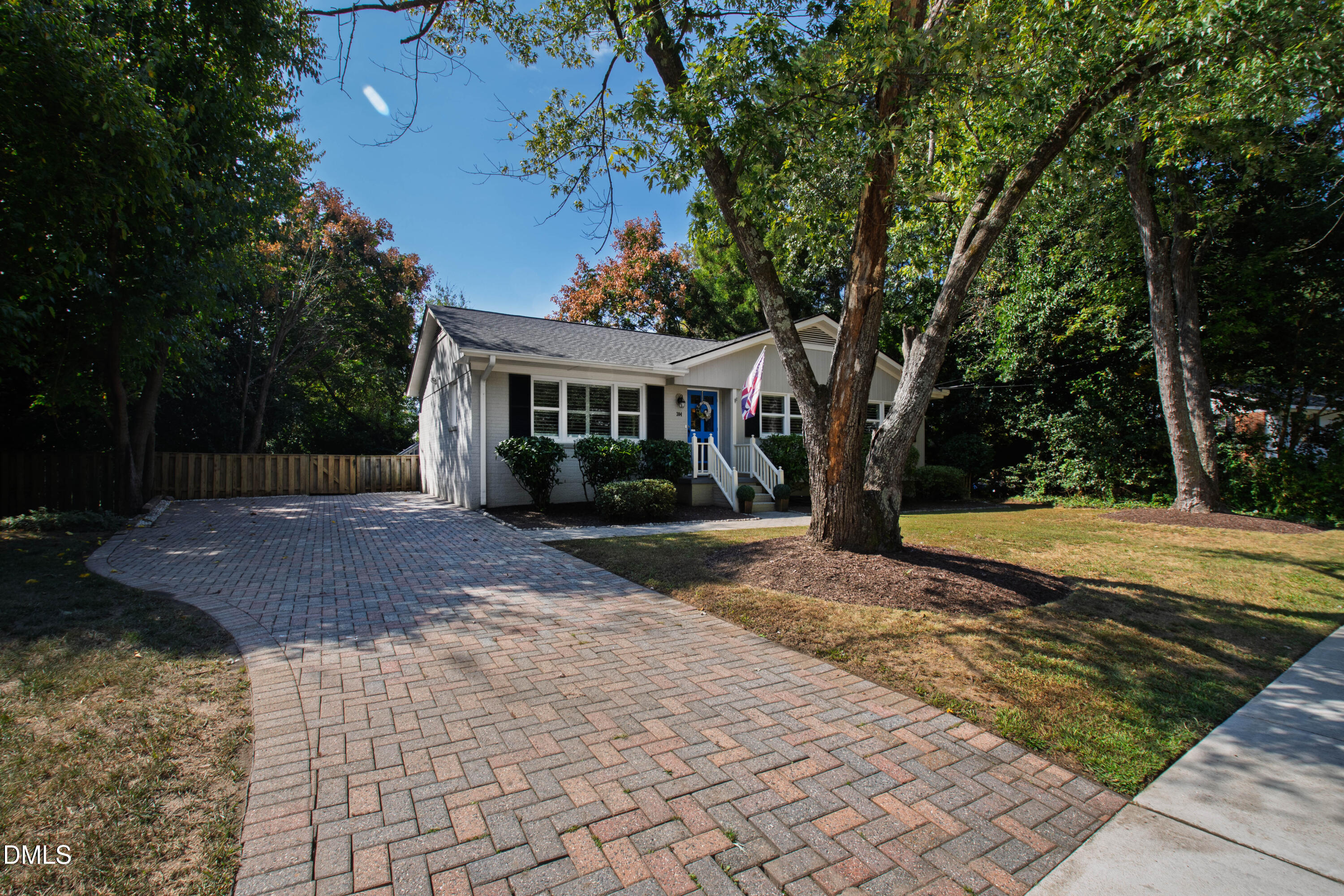 304 Latimer Road Property Photo 4