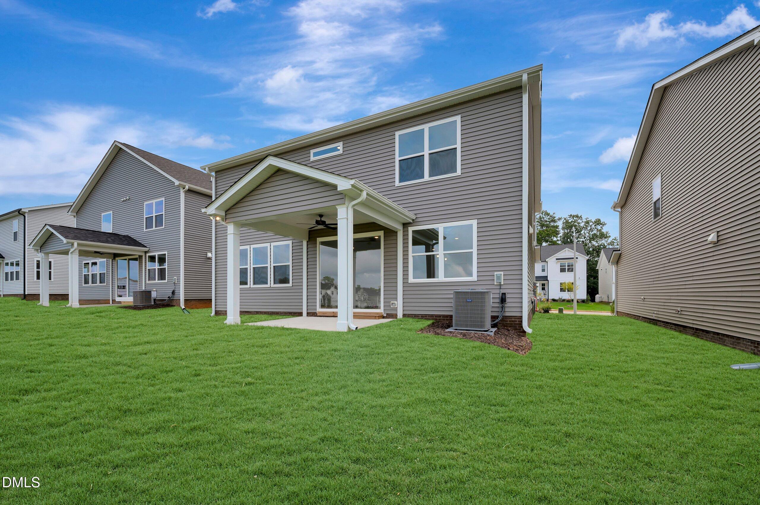 268 Yellow River Way Property Photo 4
