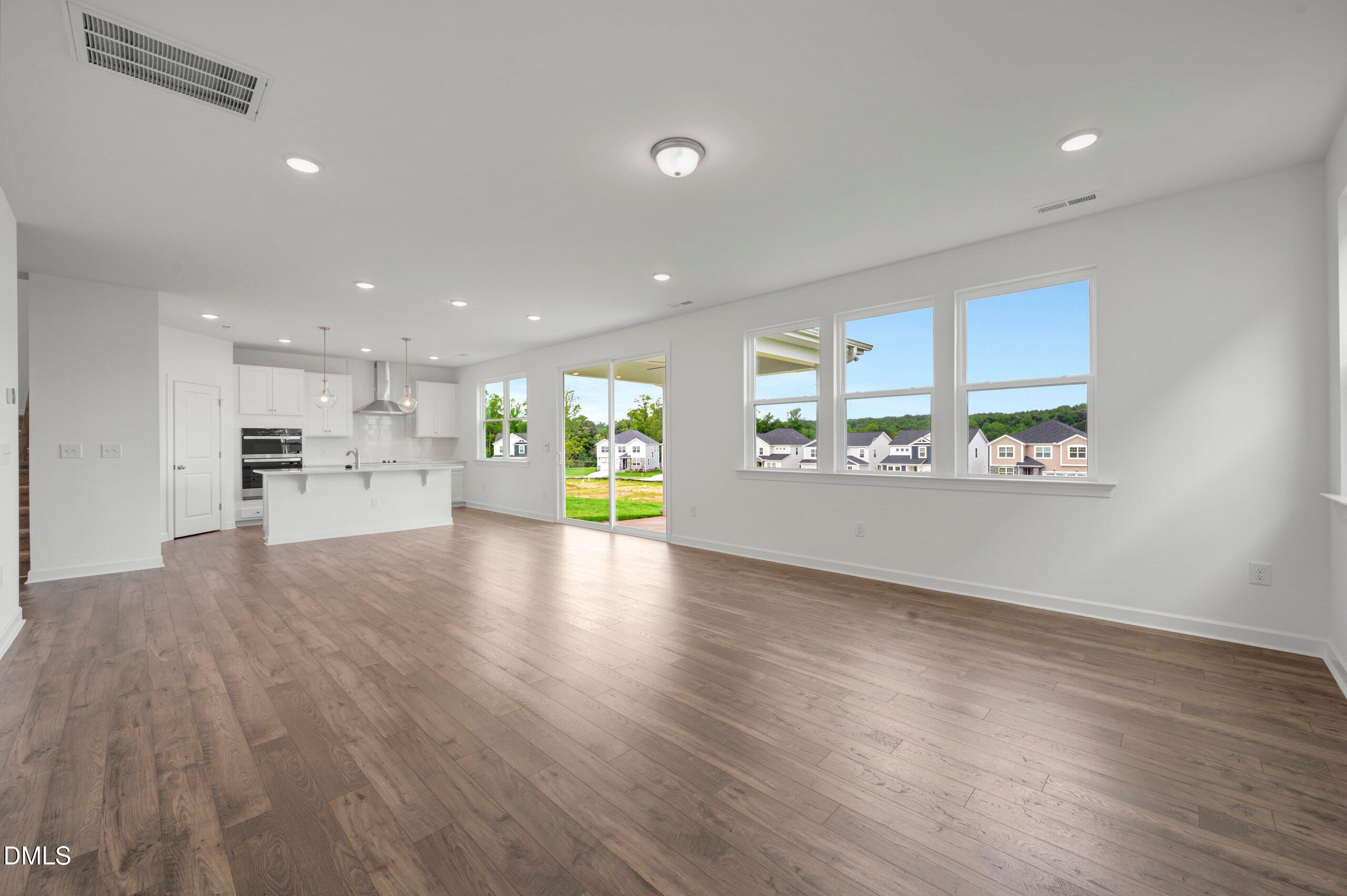 268 Yellow River Way Property Photo 17