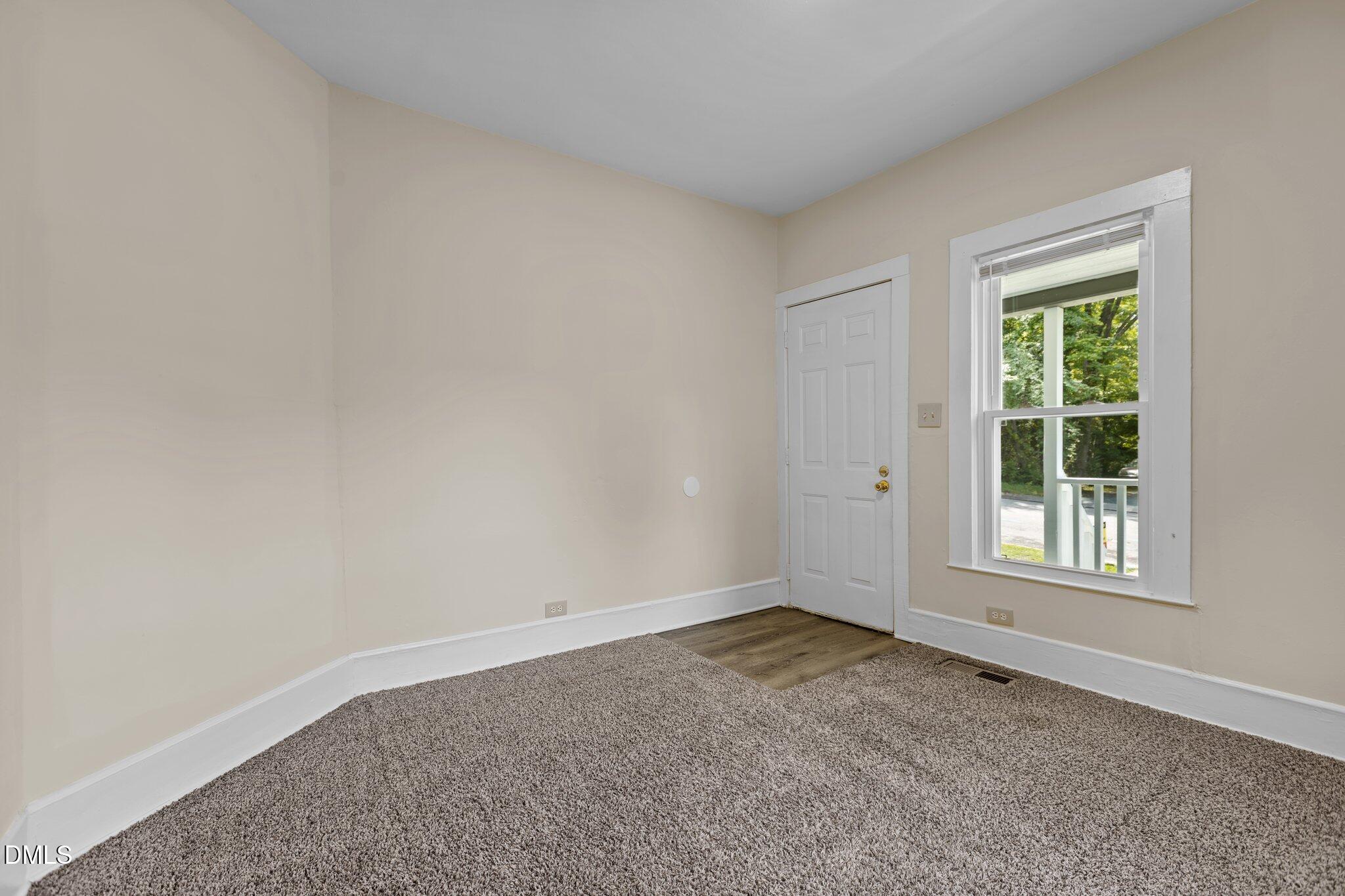 1006 Proctor Street Property Photo 15