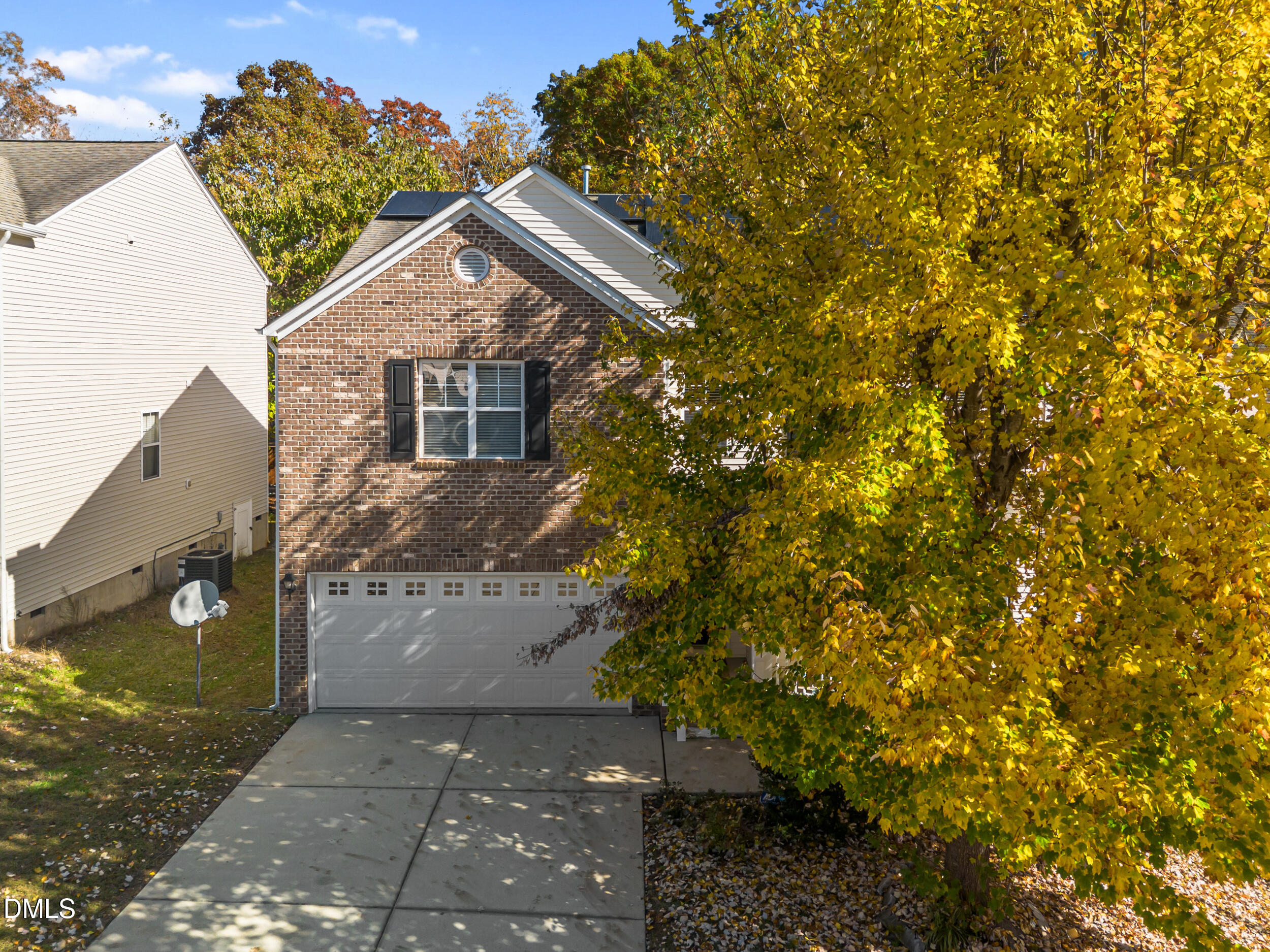 3748 Charleston Park Drive Property Photo 1