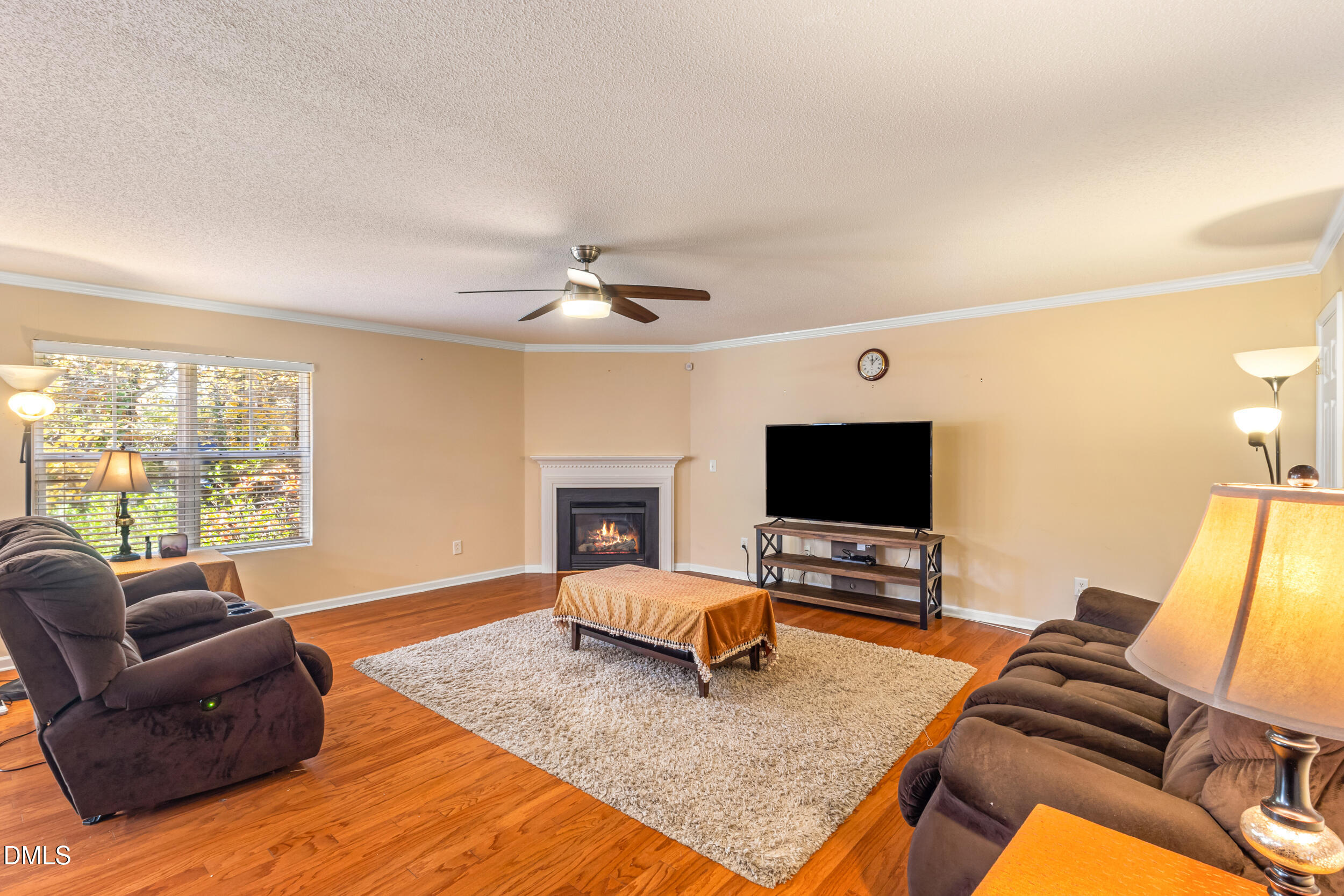 3748 Charleston Park Drive Property Photo 7
